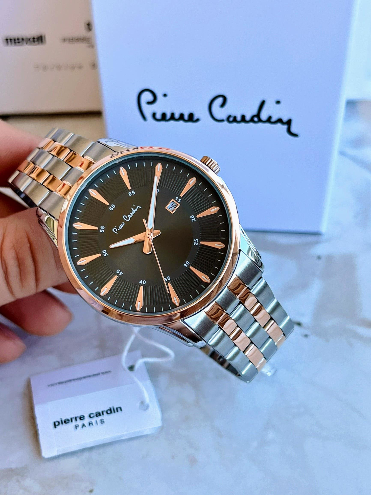 Pierre Cardin Çelik Kordon Erkek Kol Saati 30 Mt Su Gecirmez Pierre Cardin Çelik Kordon Erkek Kol Saati 30 Mt Su Gecirmez