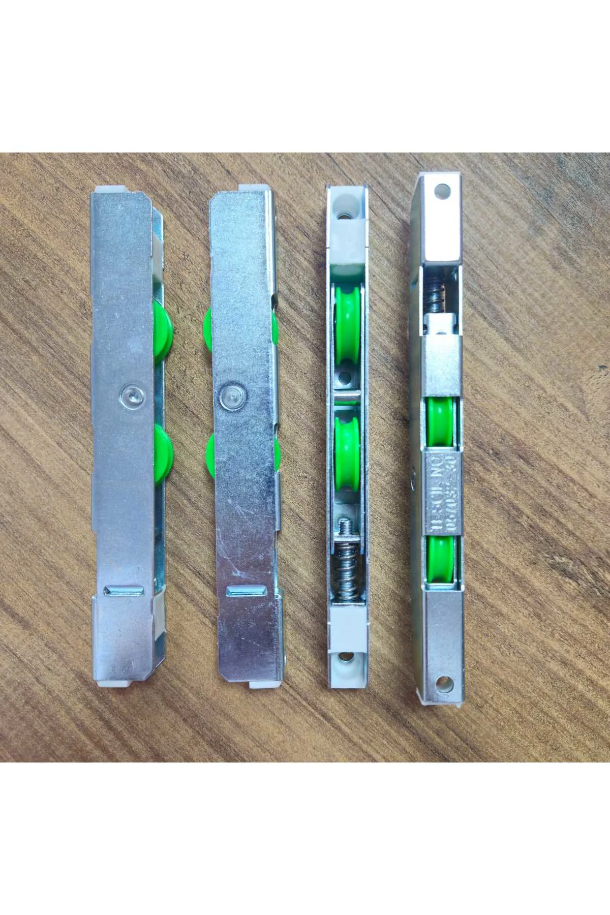 Pimapen PVC Pencere Yeşil Sürme Teker 4 lü Set