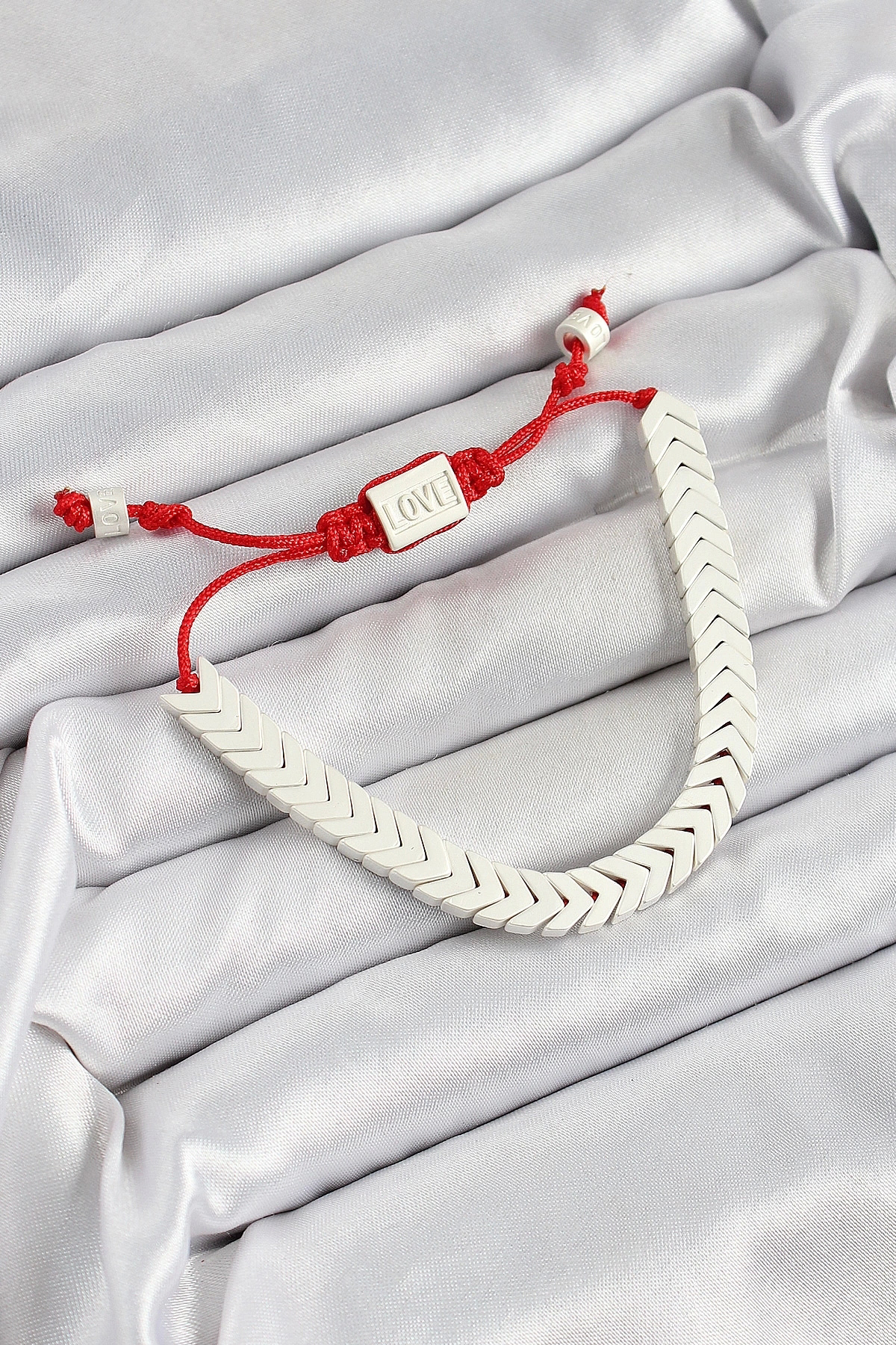 Clariss Pirinç Asansörlü Beyaz Juju Kadın Bileklik