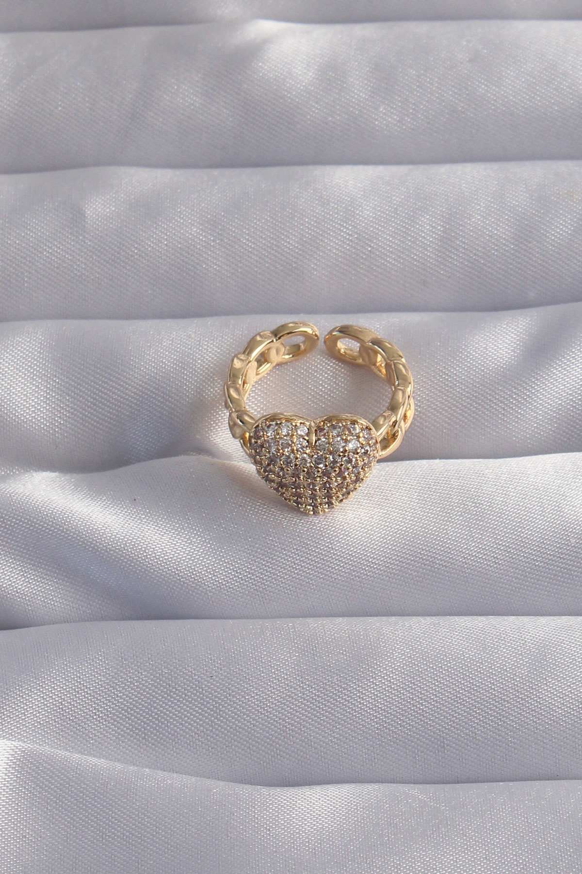Pirinç Ayarlamalı Gold Renk Zirkon Taşlı Bombeli Kalp Yüzük - TJ-