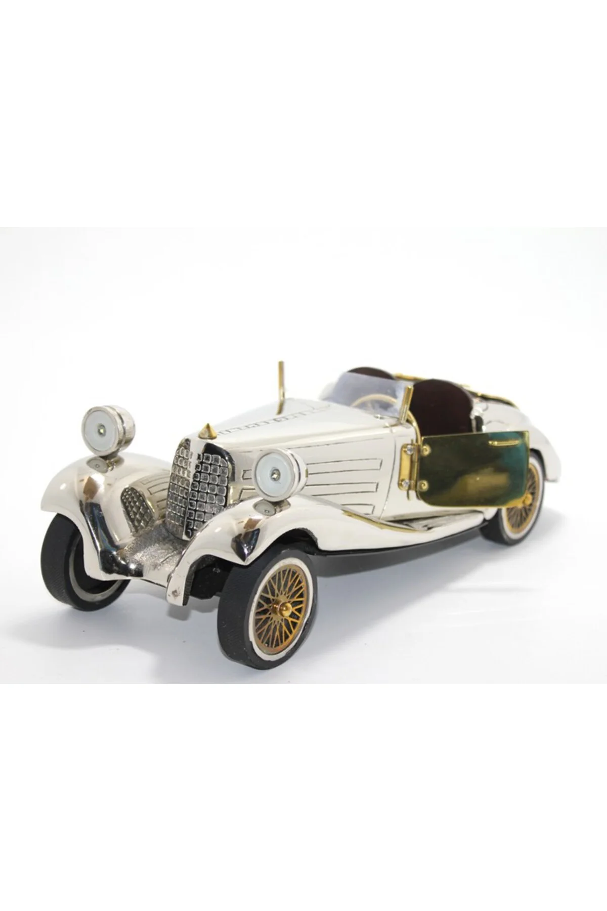Pirinç Eski Model Araba No 3