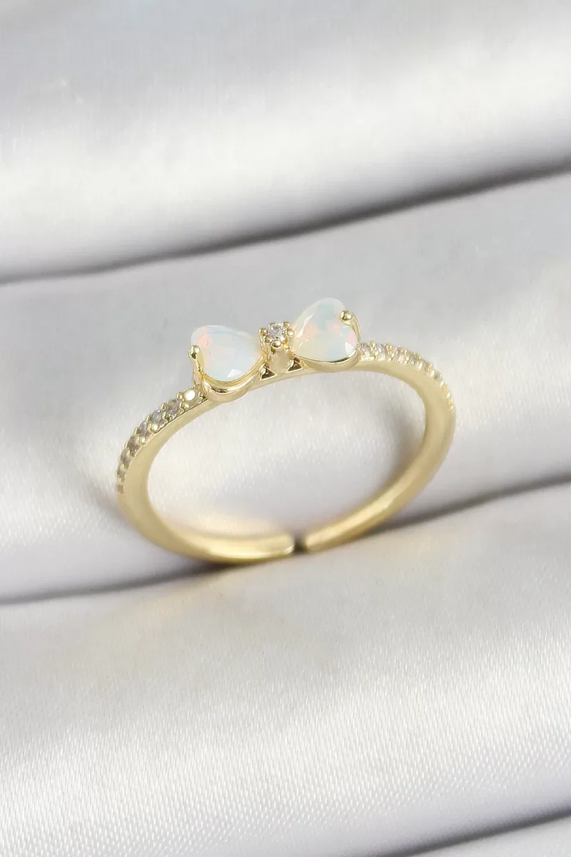 Pirinç Fiyonk Figürlü Zirkon Taşlı Gold Renk Ayarlanabilir Kadın Yüzük - Lisinya