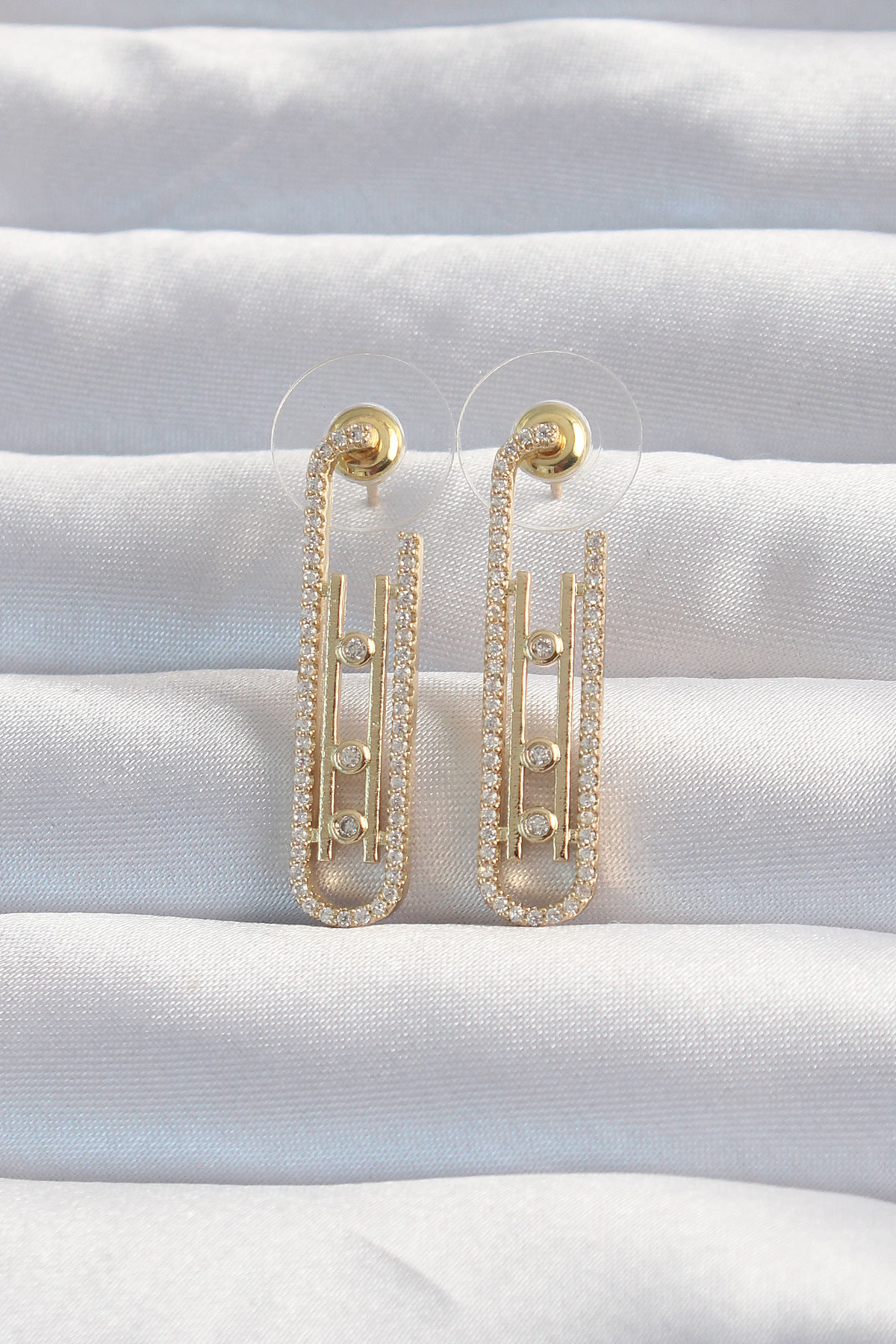 Pirinç Gold Renk Zirkon Taşlı Messika Küpe SL8288