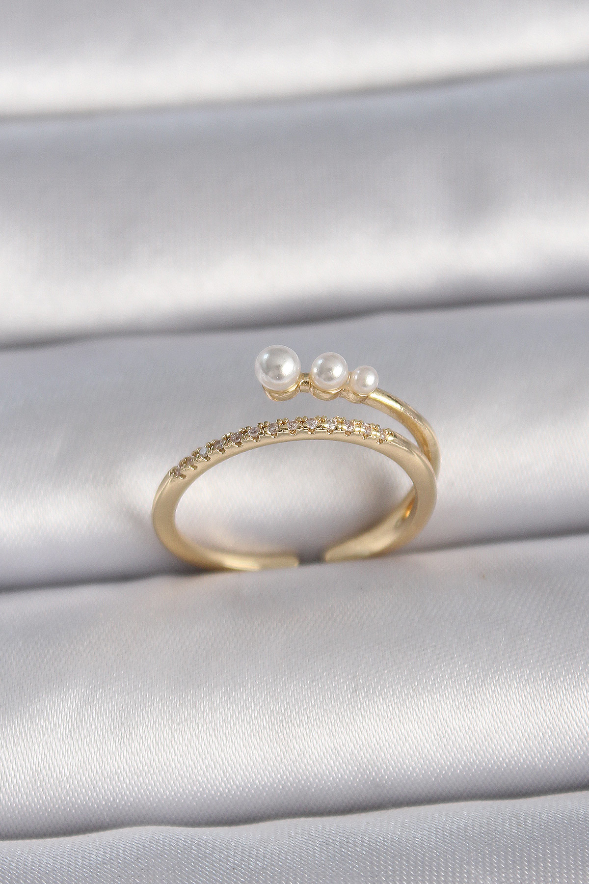 Stillove Pirinç Gold Renk Ayarlanabilir Zirkon Taşlı İncili Model Kadın Yü