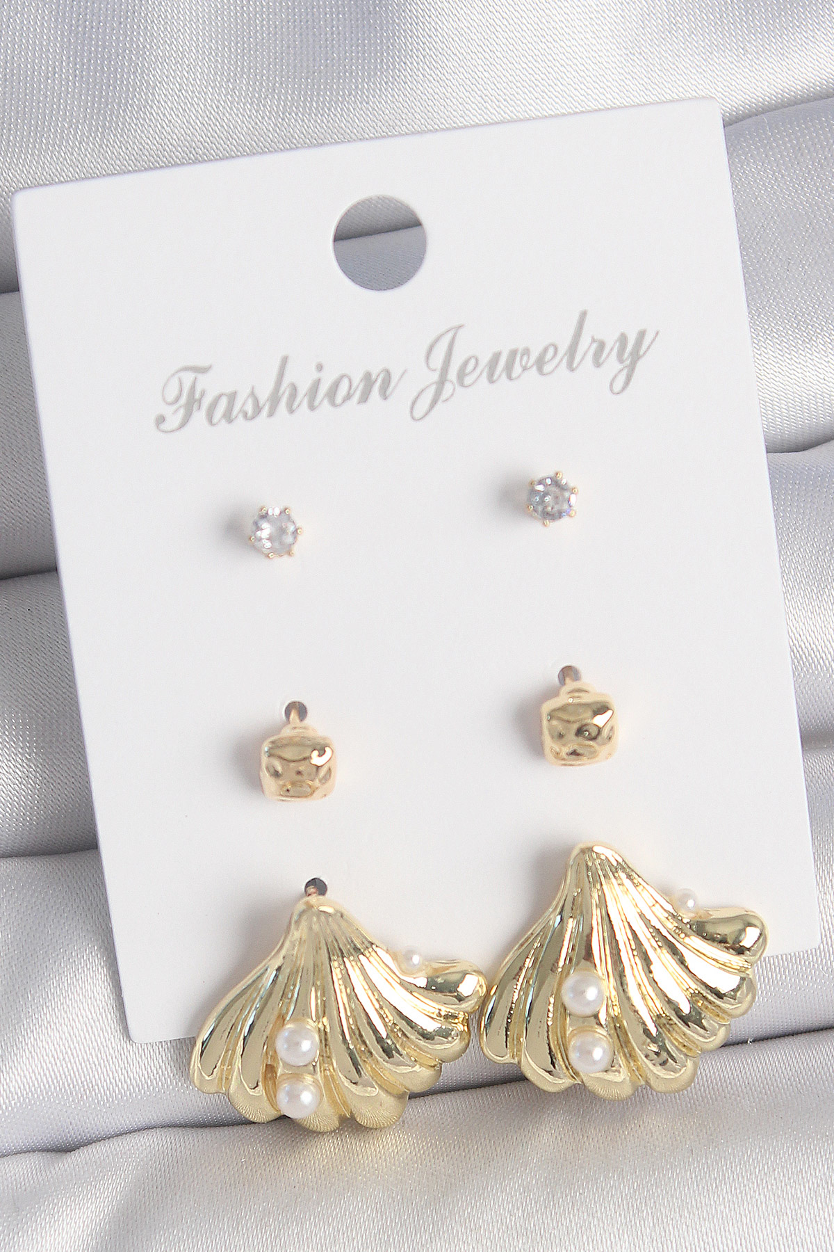 Pirinç Gold Renk Zirkon Taşlı İnci Detaylı Deniz Kabuğu Model 3 Ç