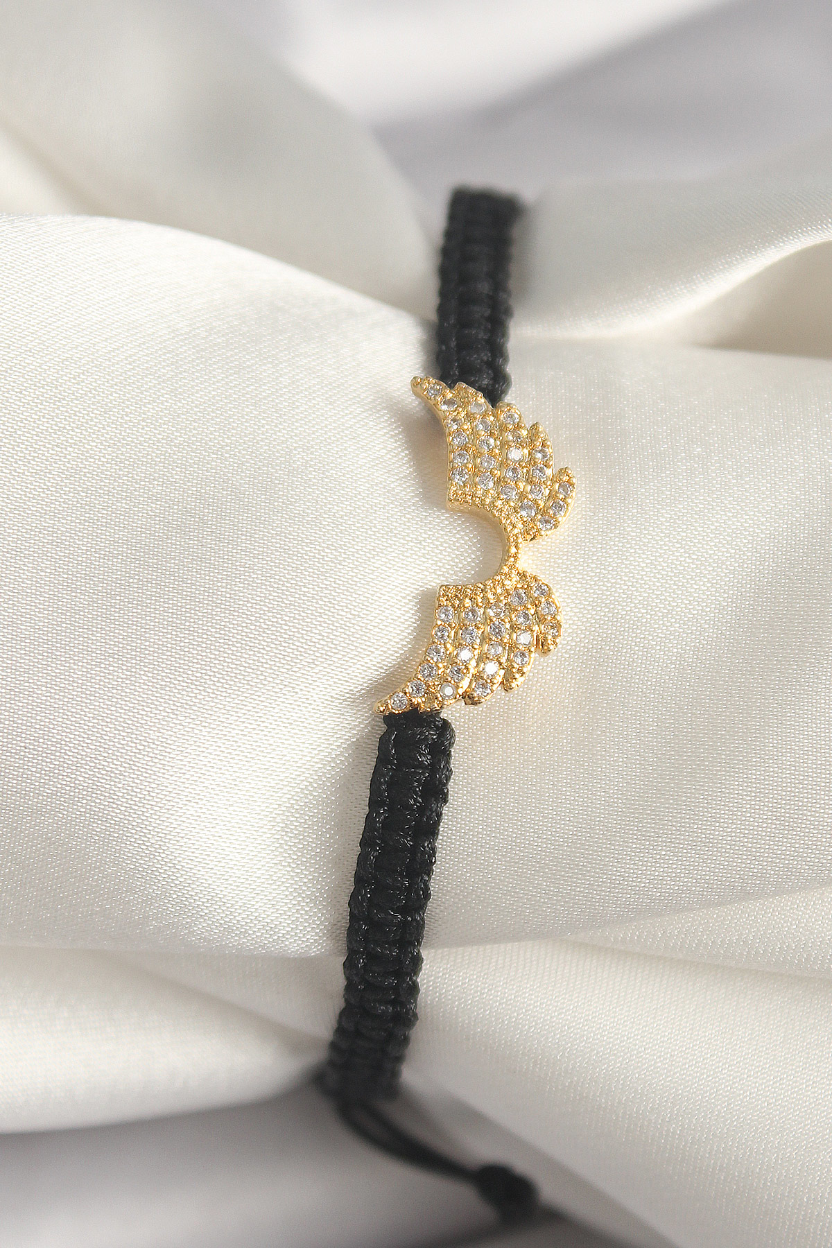 Pirinç Gold Renk Zirkon Taşlı Kanat Figür Asansörlü Makrome Model