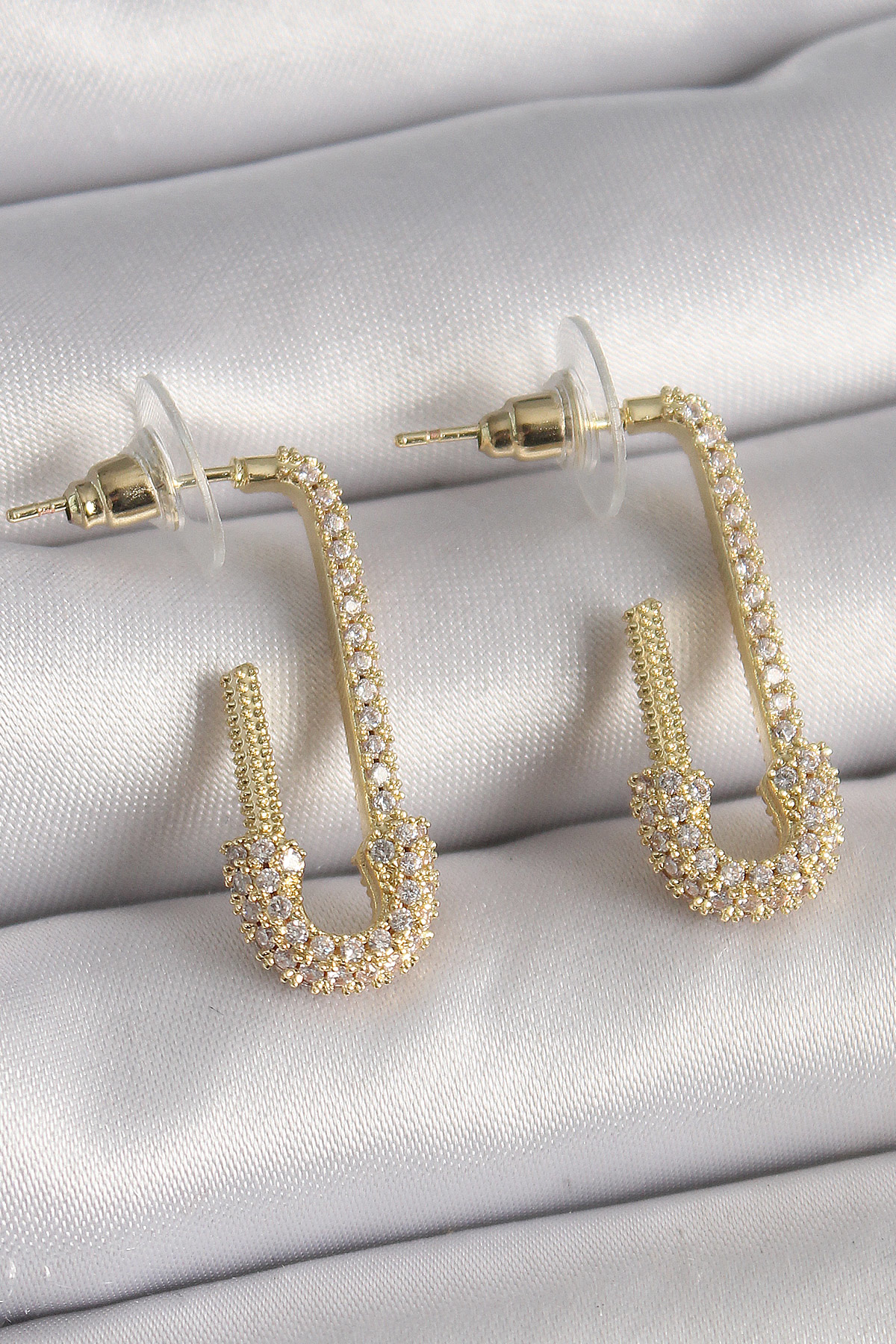 Pirinç Gold Renk Zirkon Taşlı Çengelli İğne Model Kadın Küpe - TJ