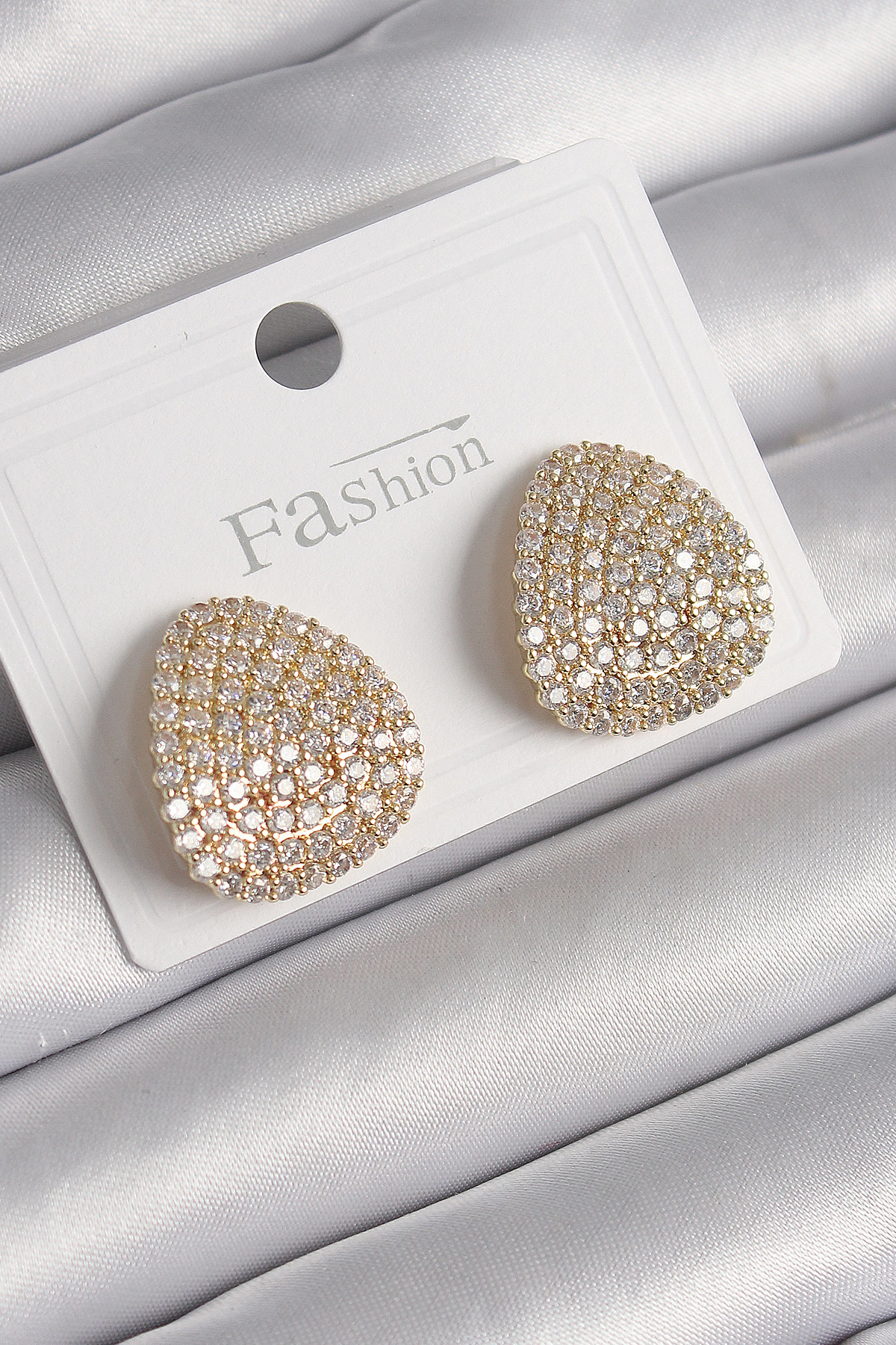 Pirinç Gold Renk Zirkon Taşlı Plaka Model Kadın Küpe SL9878