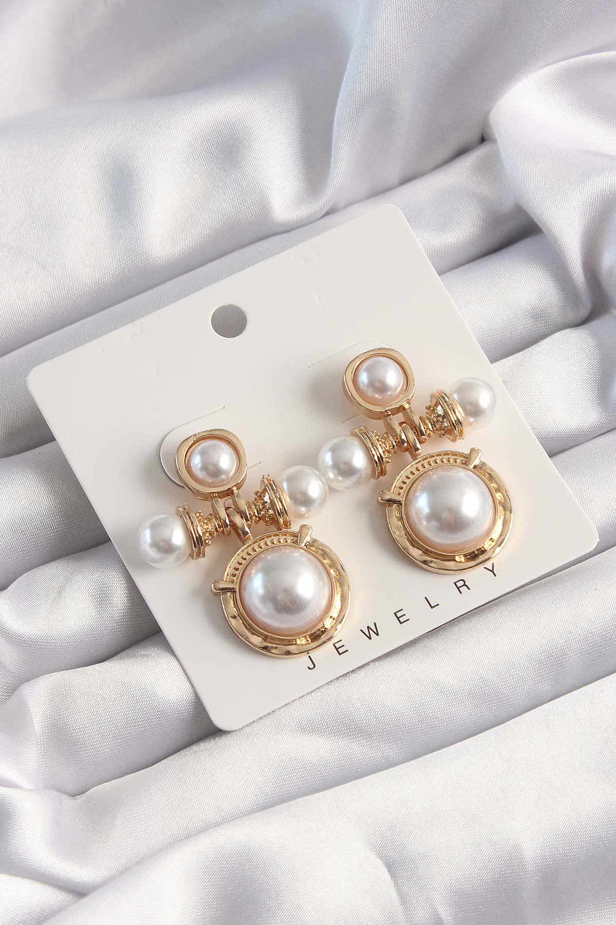 Pirinç Gold Renk İnci Taşlı Motifli Küpe SL8832