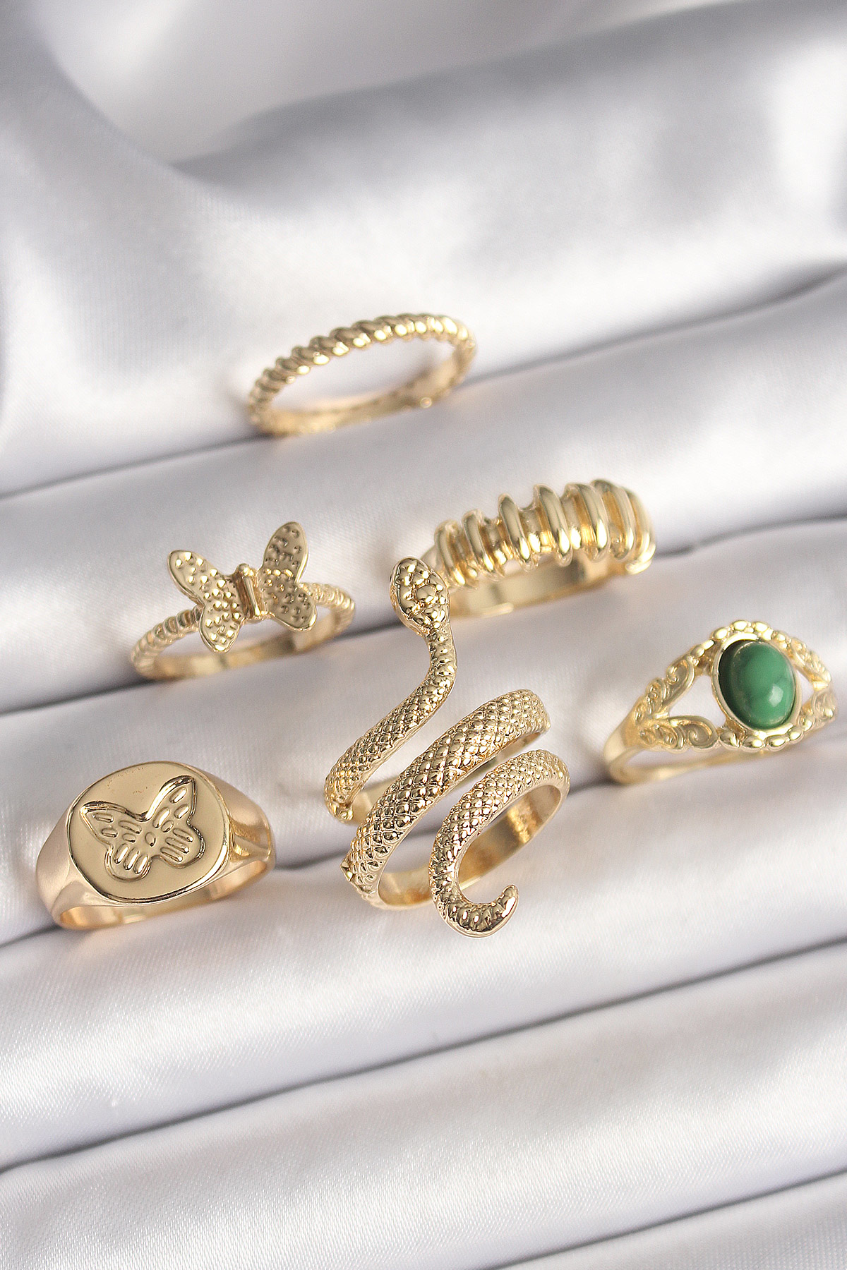 Stillove Pirinç Gold Renk İşlemeli Yılan Model Kelebek Detay 6'Lı Kadın Yü