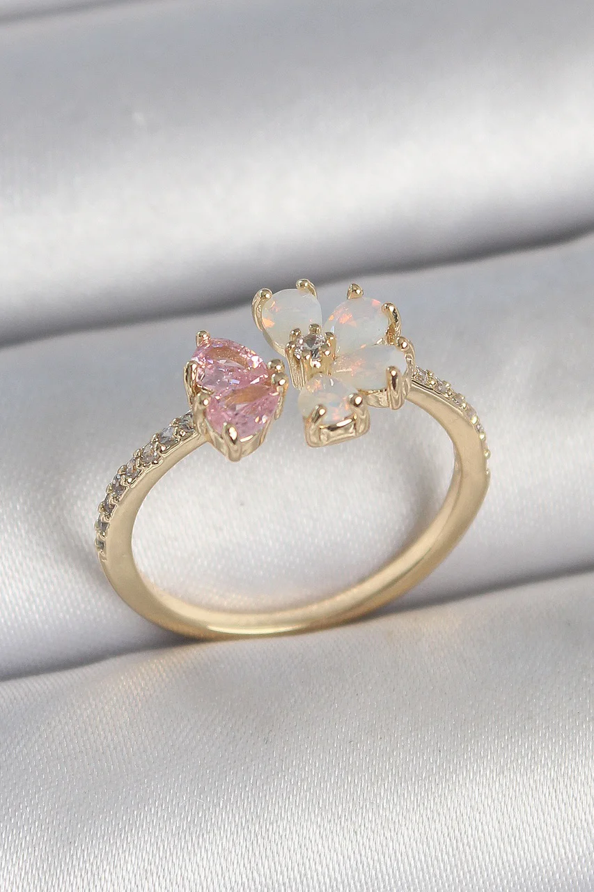 Pirinç Gold Renk Beyaz Mineli Pembe Zirkon Taşlı Çiçek Model Kadın Yüzük Tj-byk3709 Diğer