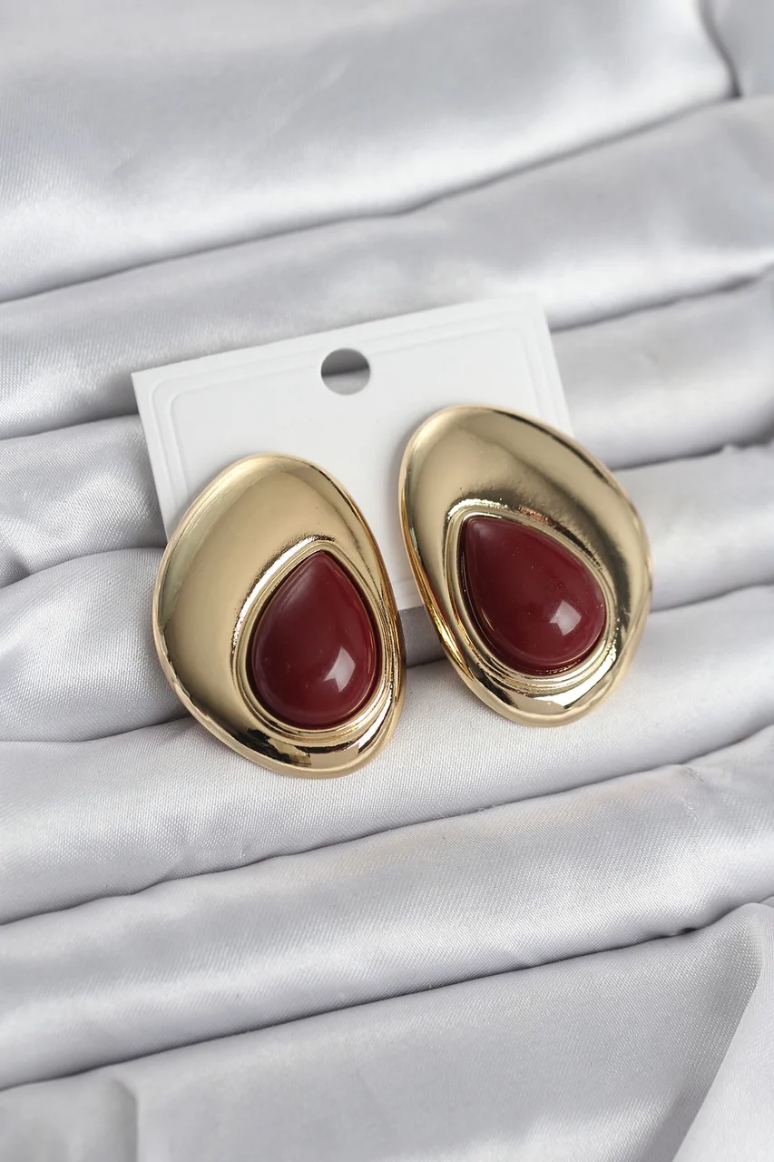 Pirinç Gold Renk Bordo Taşlı Damla Model Vintage Kadın Küpe Çok R
