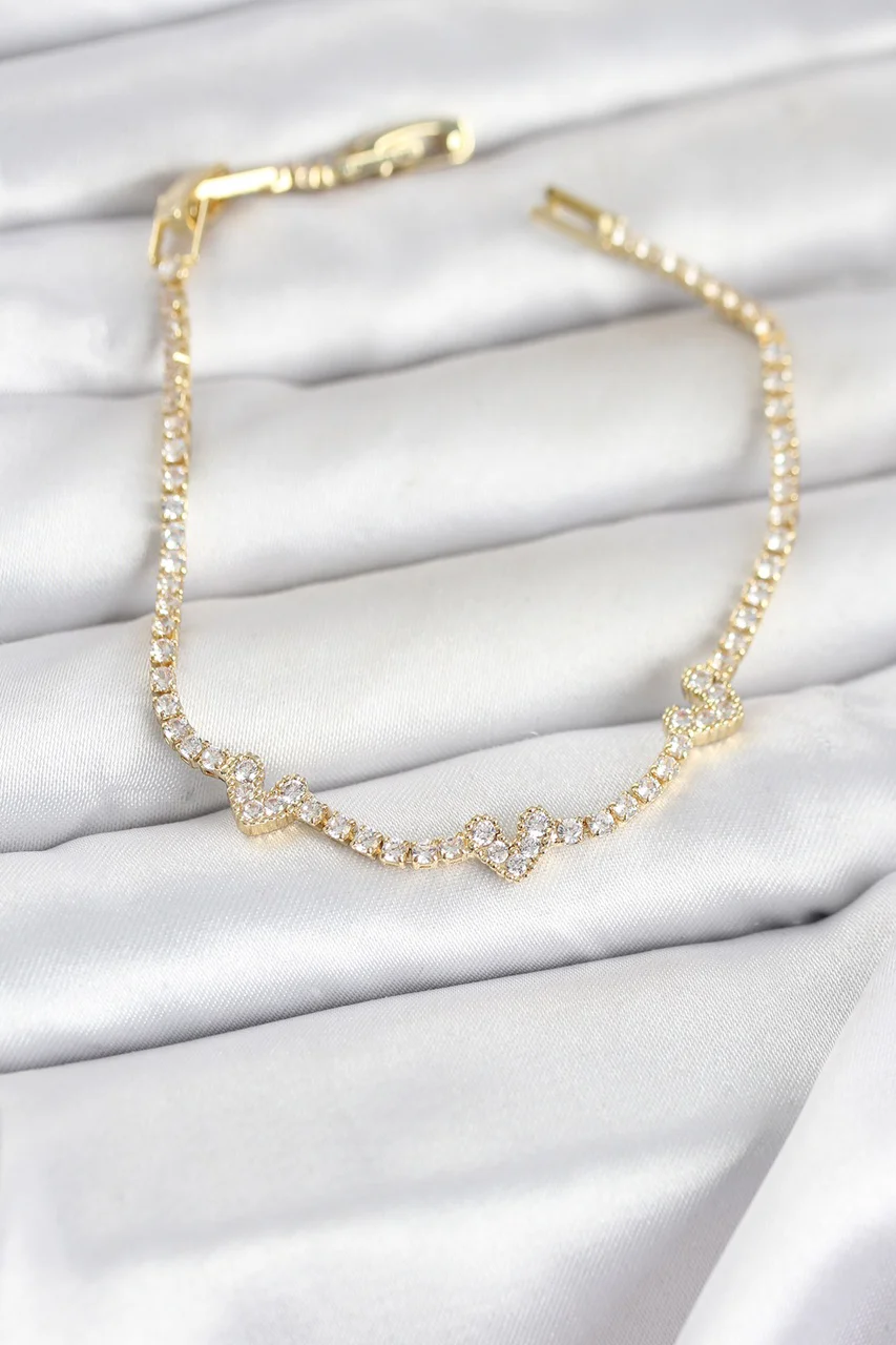Pirinç Gold Renk Kalp Model Zirkon Taşlı Su Yolu Kadın Bileklik - Lisinya Diğer