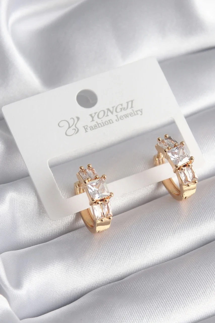 Pirinç Gold Renk Kare Zirkon Taşlı Kadın Küpe Çok Renkli