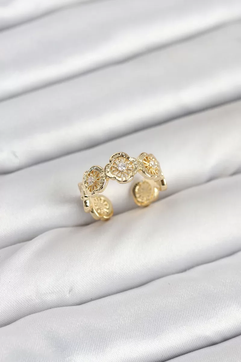 Pirinç Gold Renk Yonca Model Kadın Yüzük - Lisinya