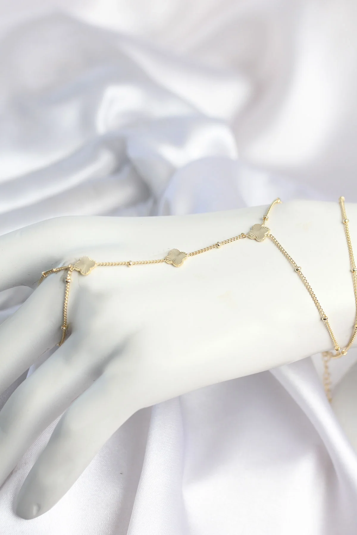 Pirinç Gold Renk Yonca Model Kadın Şahmeran Fiyatı, Yorumları ve Özellikleri