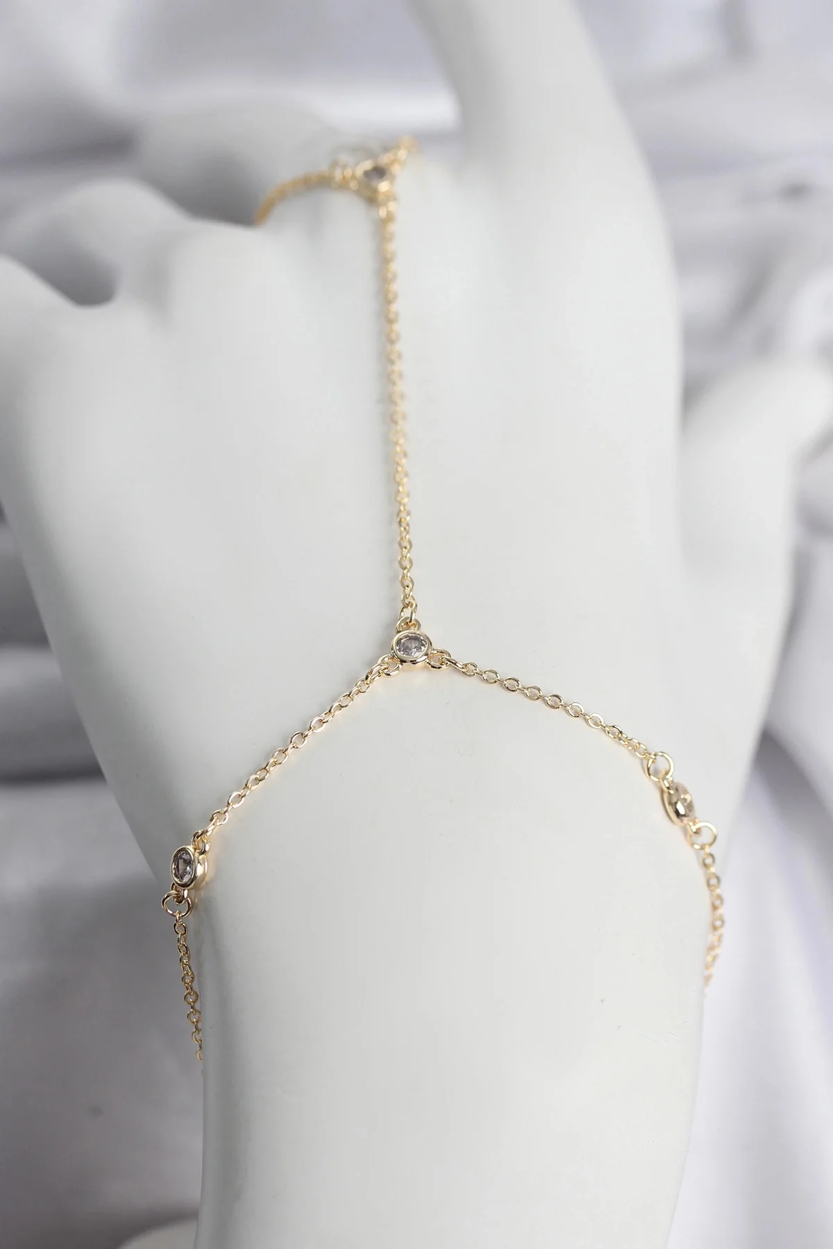 Pirinç Gold Renk Zirkon Taşlı Kadın Şahmeran