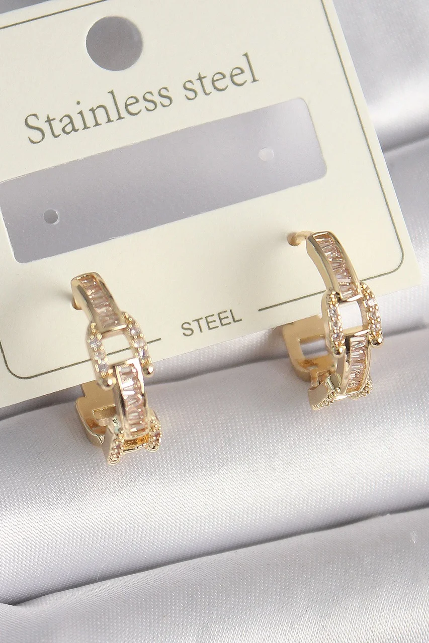 Pirinç Gold Renk Zirkon Taşlı Zincir Model Kadın Küpe Çok renkli