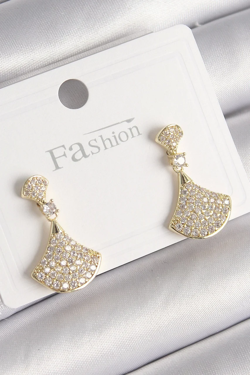 Pirinç Gold Renk Zirkon Taşlı Motif Model Kadın Küpe Çok Renkli