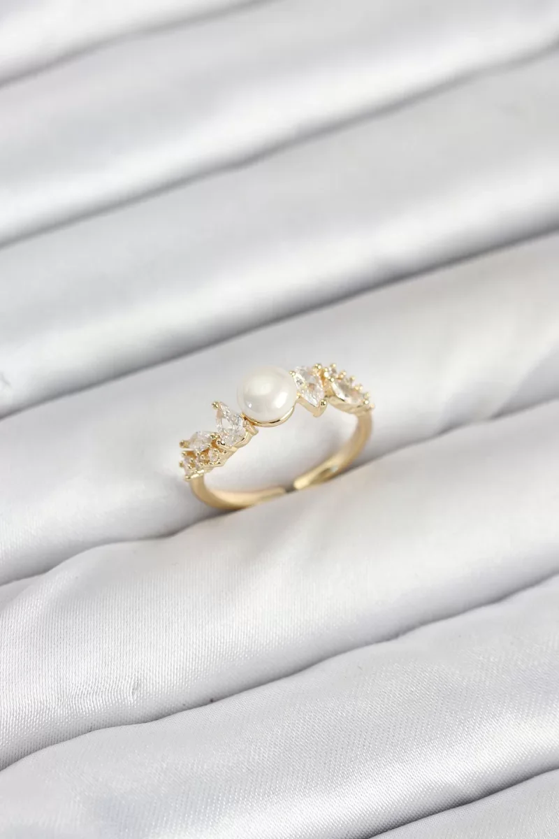 Pirinç Gold Renk Zirkon Taşlı İncili Model Kadın Yüzük - Lisinya