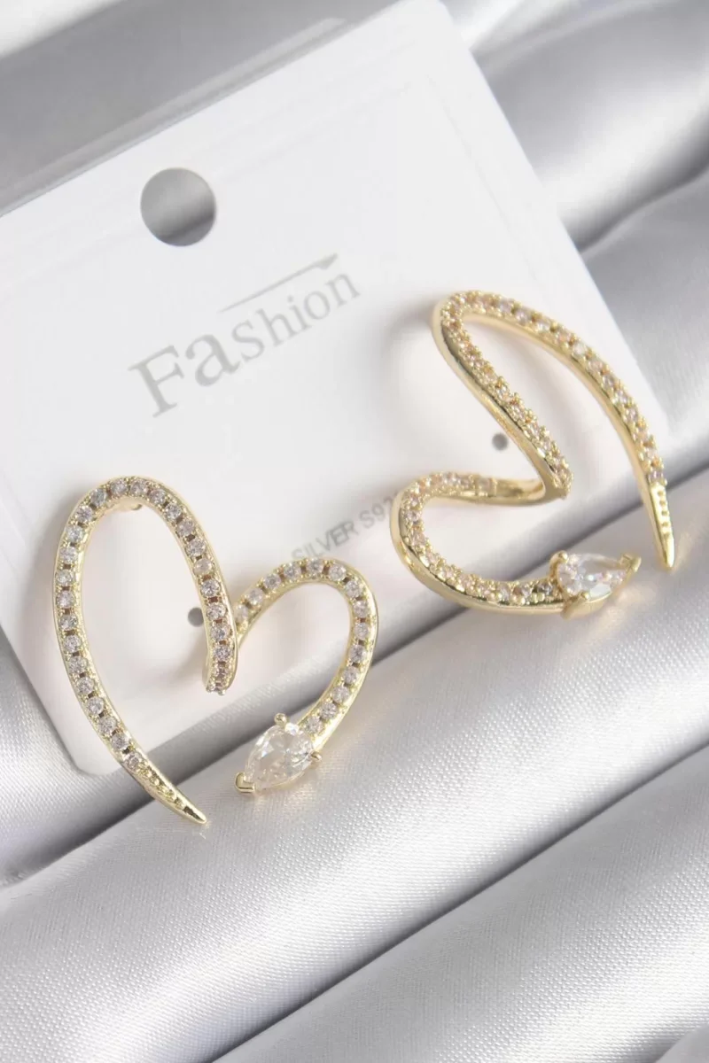 Pirinç Gold Renk Zirkon Taşlı Yılan Kalp Model Kadın Küpe - Lisinya