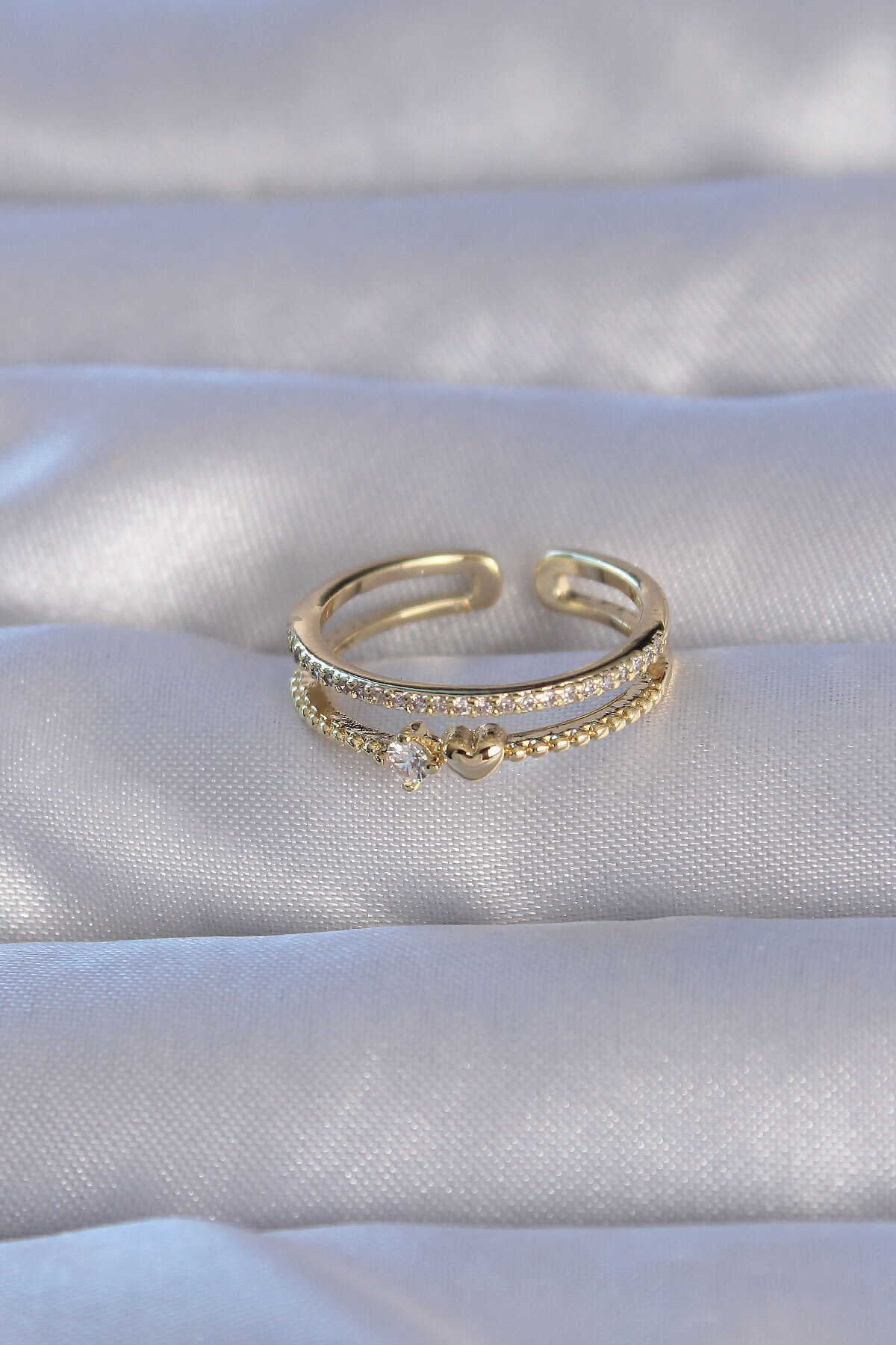 Free & Fearless Pirinç Gold Renk Zirkon Taşlı Kalpli Su Yolu Model Ayarlanabilir