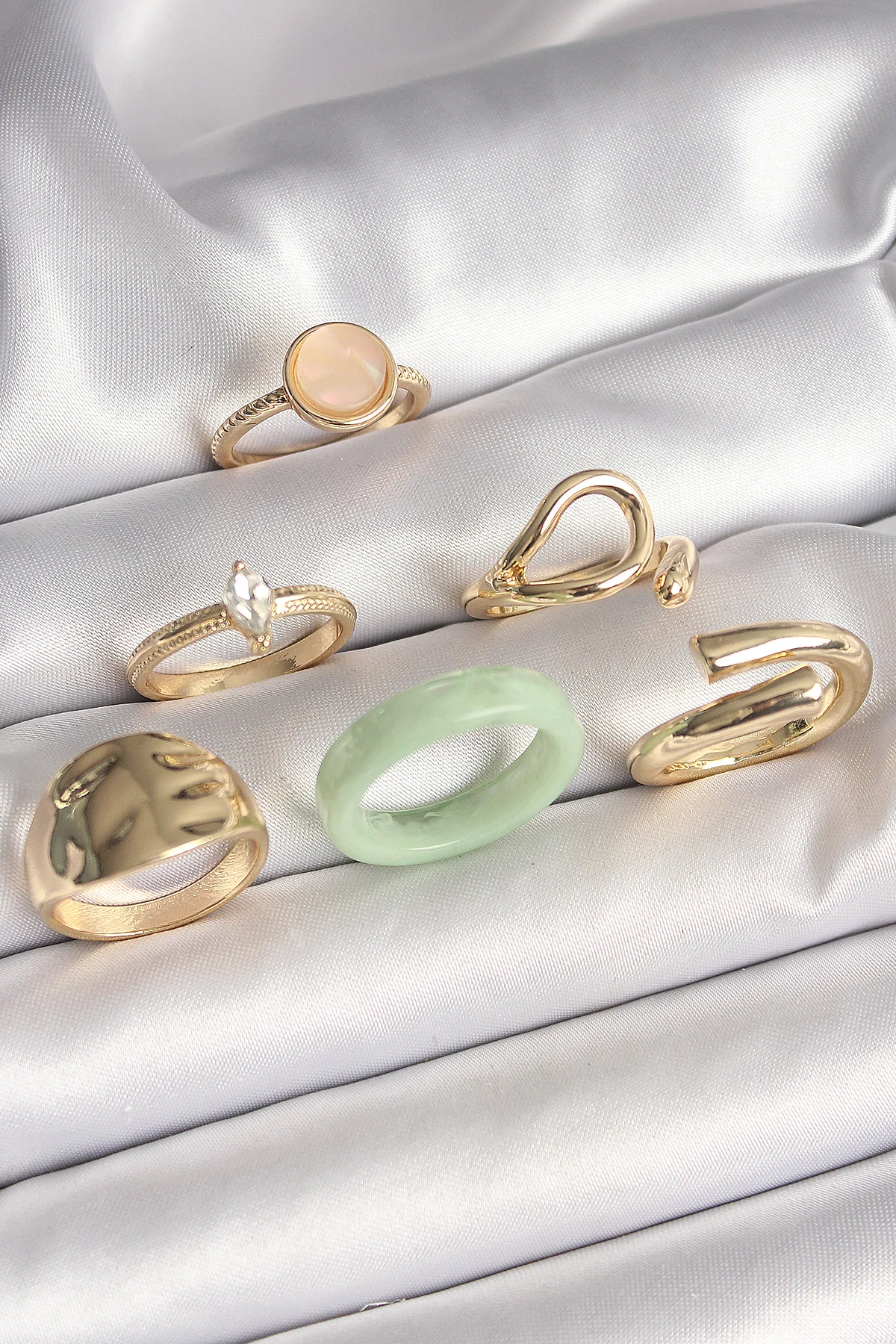 Pirinç Gold Zirkon Daire Pembe Mineli Kadın Yüzük Seti - 6 Parça Şık Takı