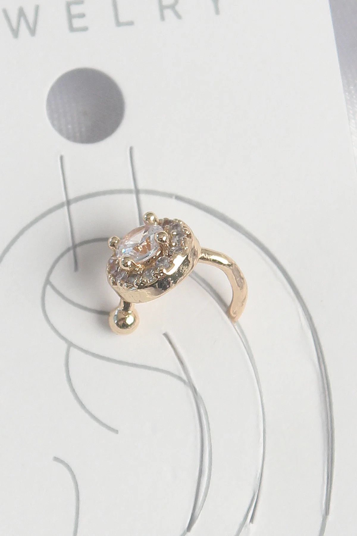 Pirinç Gold Zirkon Taşlı Kadın Kıkırdak Küpe 5886 - Şık ve Kaliteli Günlük Takı