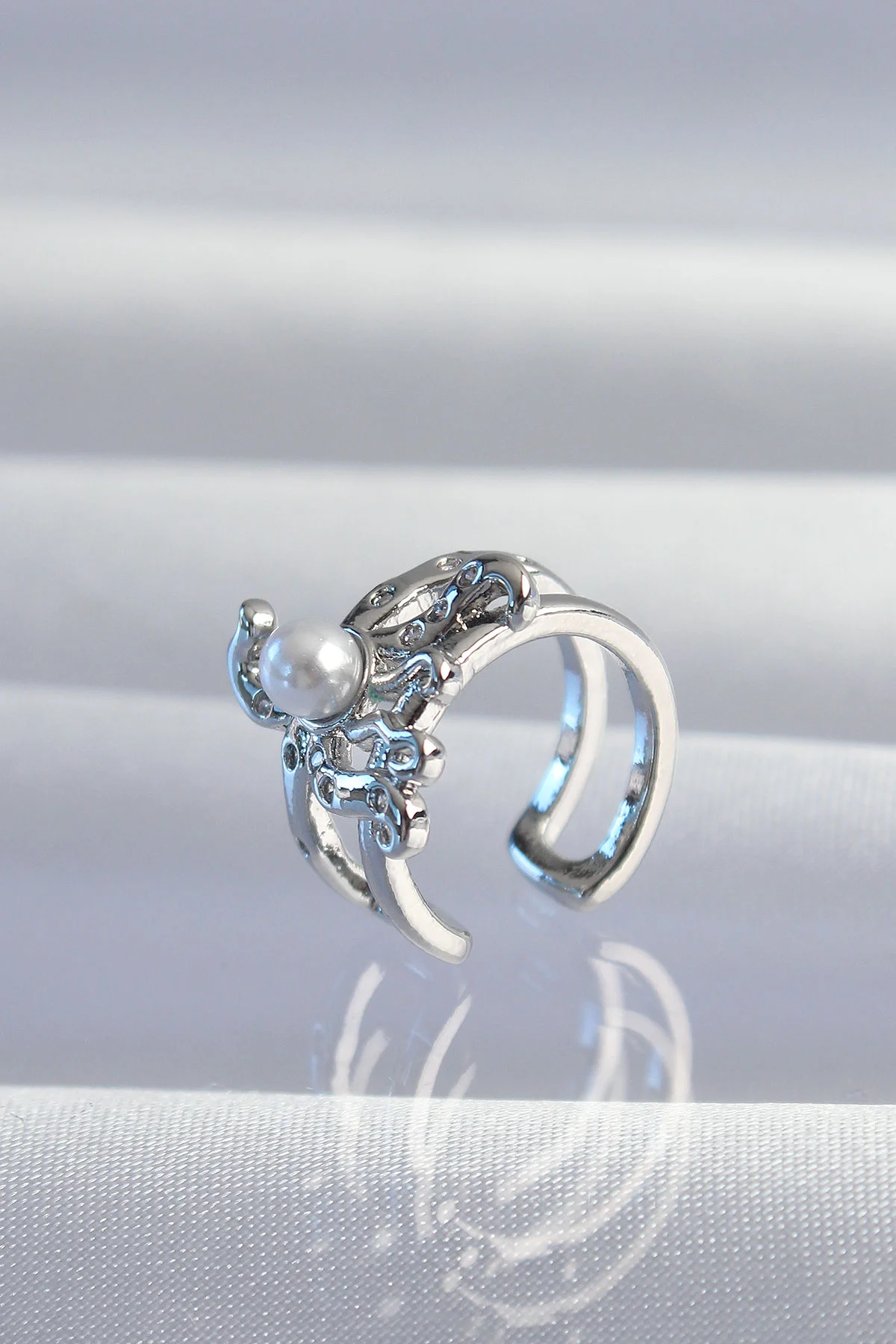 Pirinç Gümüş İncili Ahtapot Earcuff Küpe - Şık ve Tek Parça Eşya
