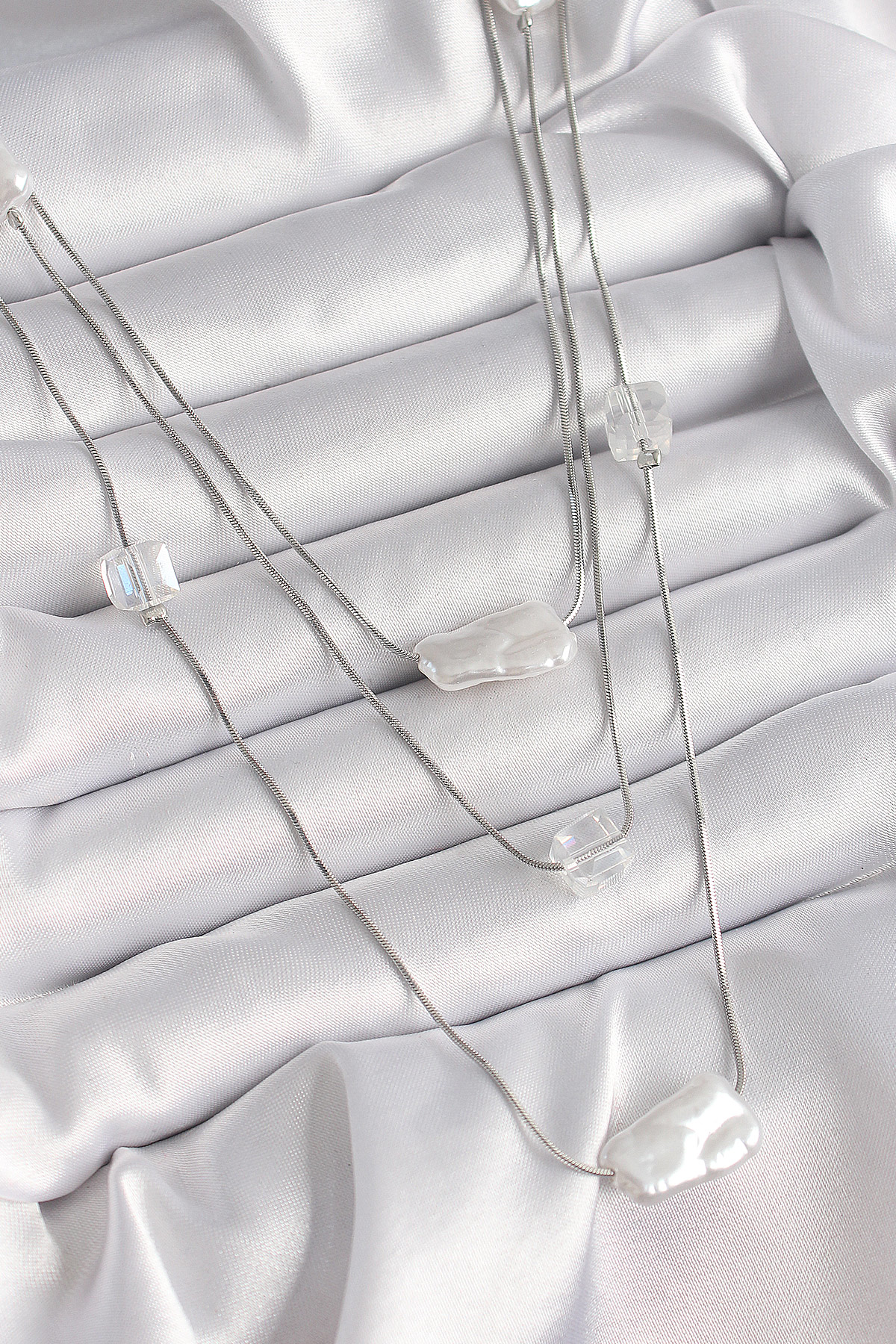 Stillove Pirinç Gümüş Renk Ezme İnci Model Çoklu Kadın Kolye Sl9661