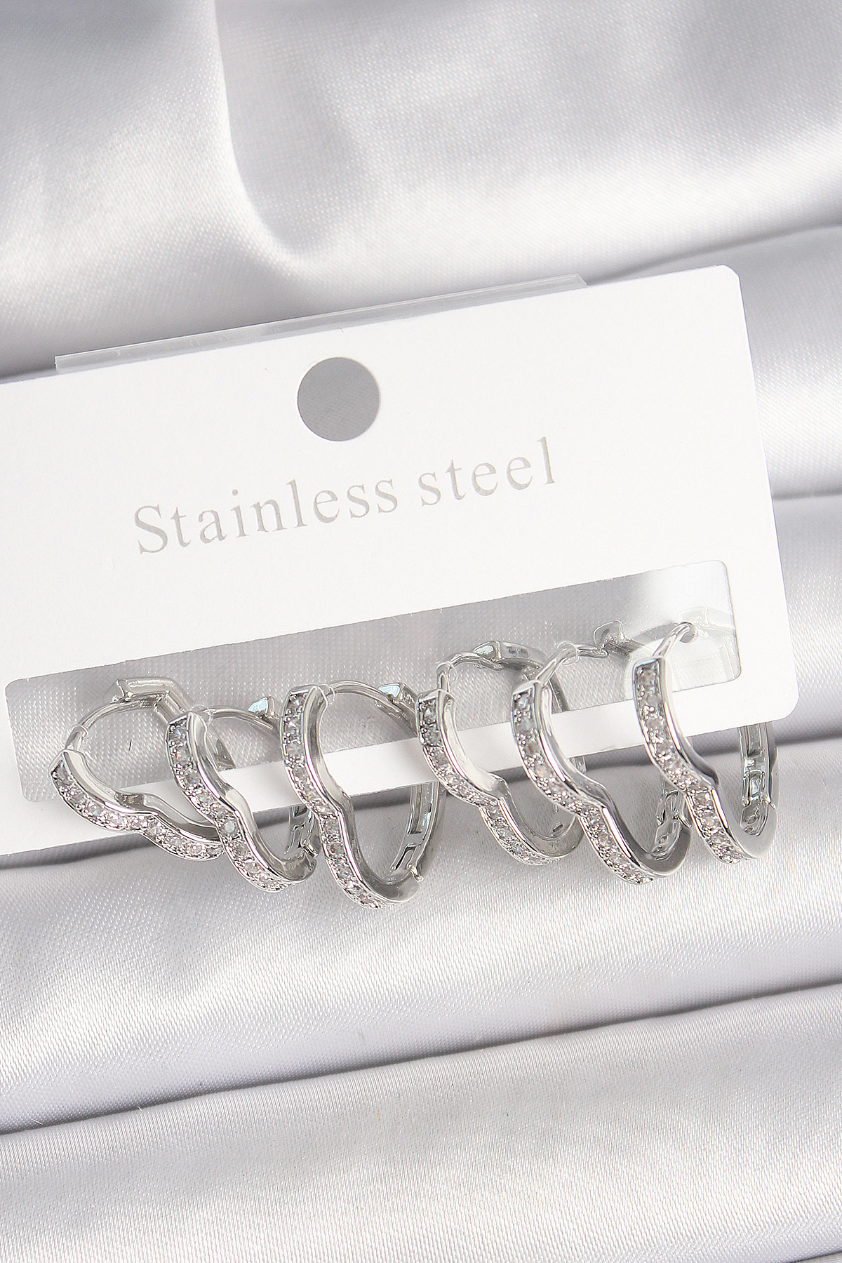 Pirinç Gümüş Renk Zirkon Taşlı 3 Çift Kalp Model Kadın Küpe - TJ-