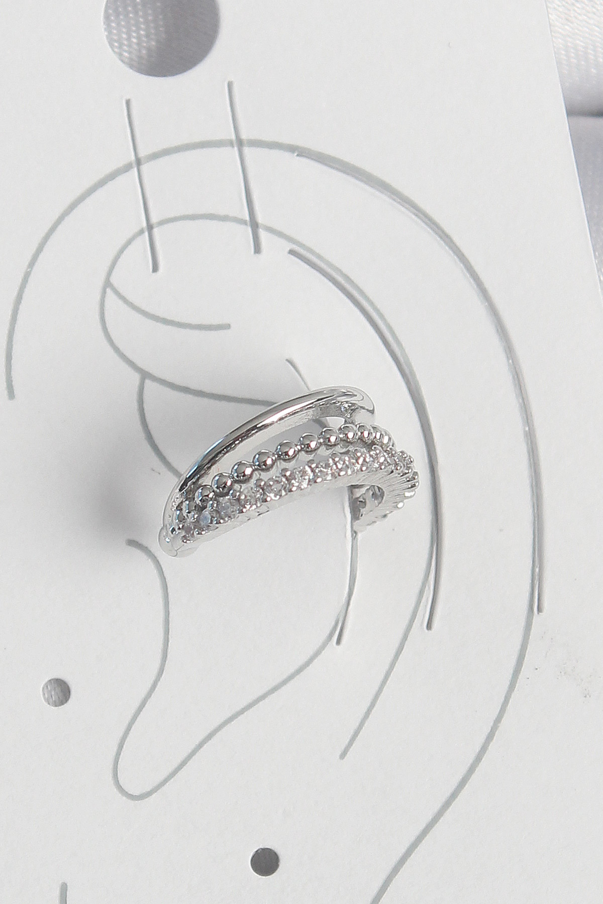 Pirinç Gümüş Renk Zirkon Taşlı 3'Lü Sıralı Kadın Kıkırdak Küpe SL