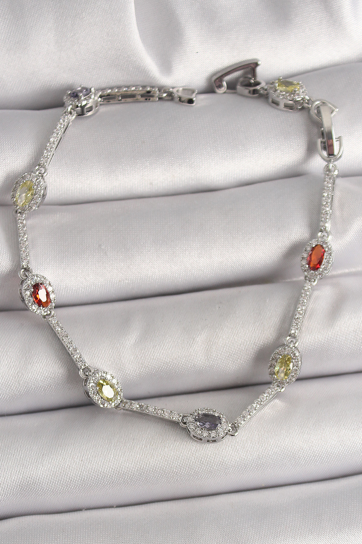 Pirinç Gümüş Renk Renkli Zirkon Taşlı Damla Taş Model Kadın Bilek