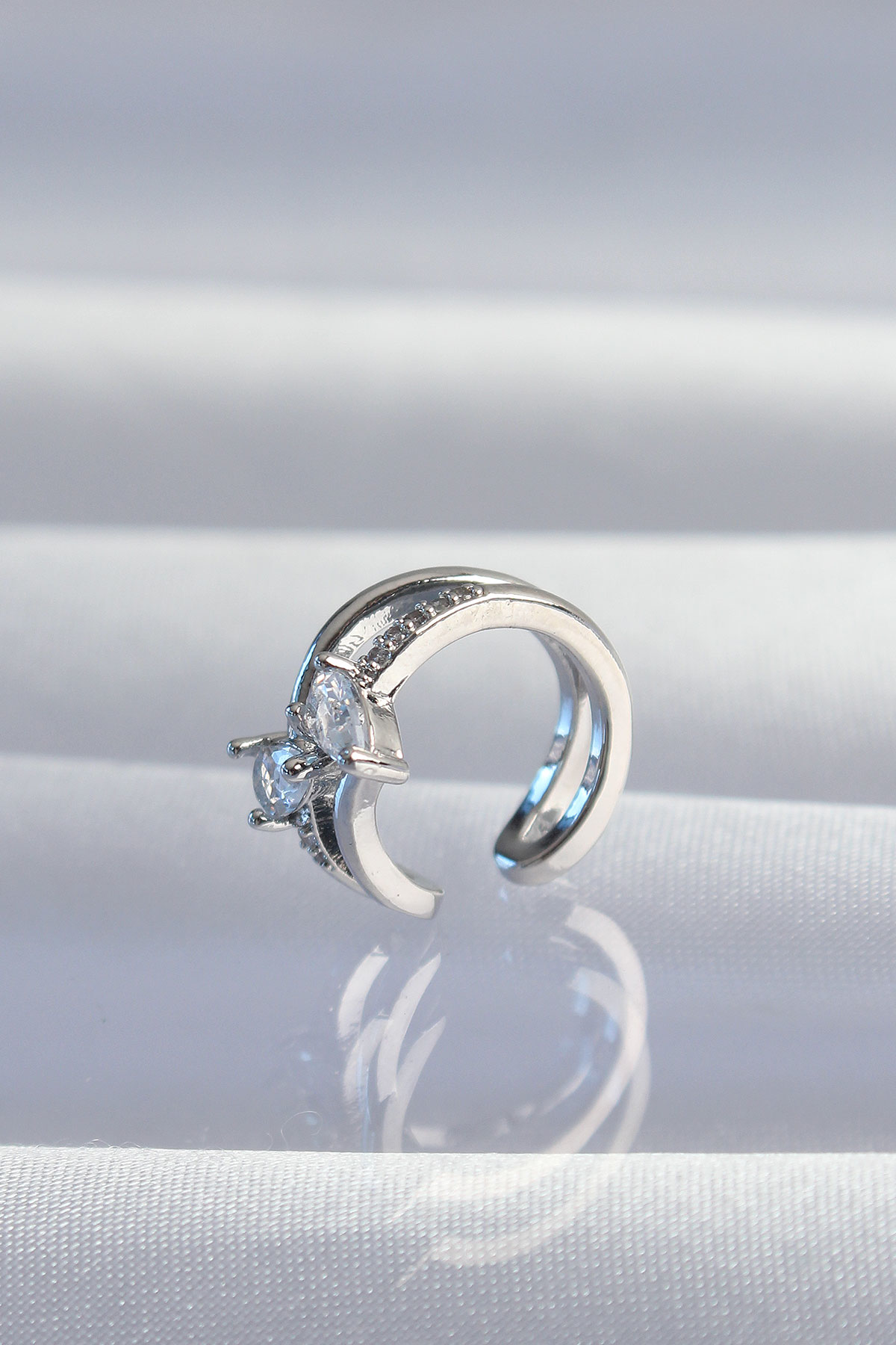 Pirinç Gümüş Renk Zirkon Taşlı Damla Earcuff Küpe SL8425