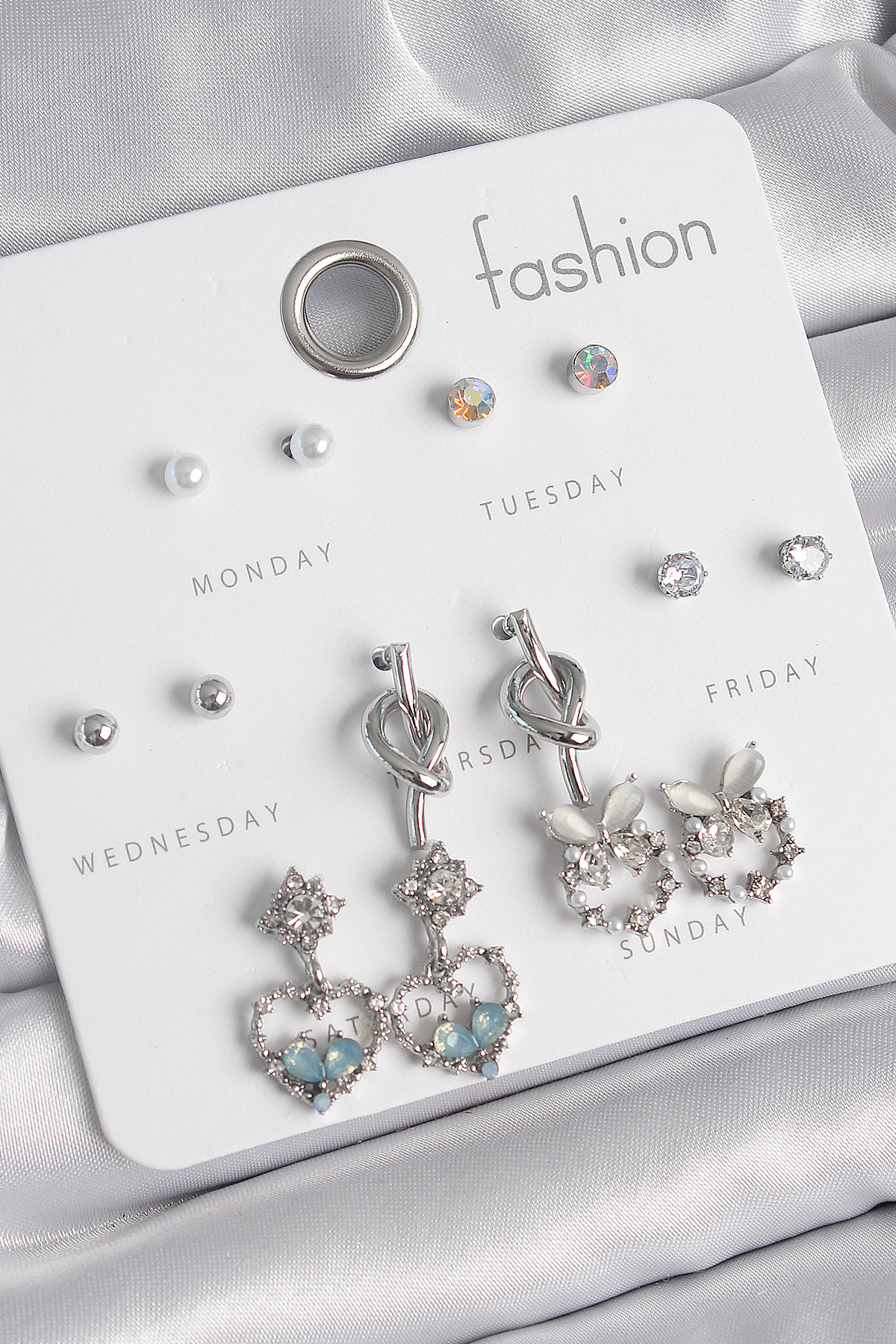 Pirinç Gümüş Renk Sallantı Zirkon Taşlı Kalp Model Düğüm Detay 7