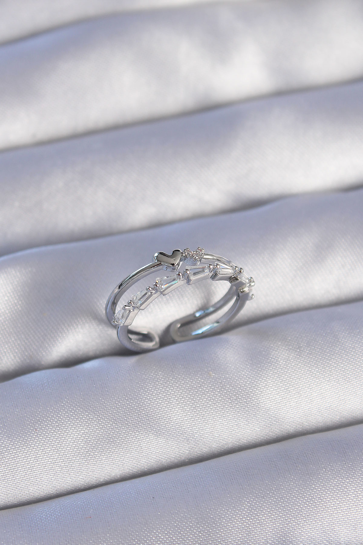 Stillove Pirinç Gümüş Renk Zirkon Taşlı Kalpli 2Li Görünüm Ayarlanabilir Y