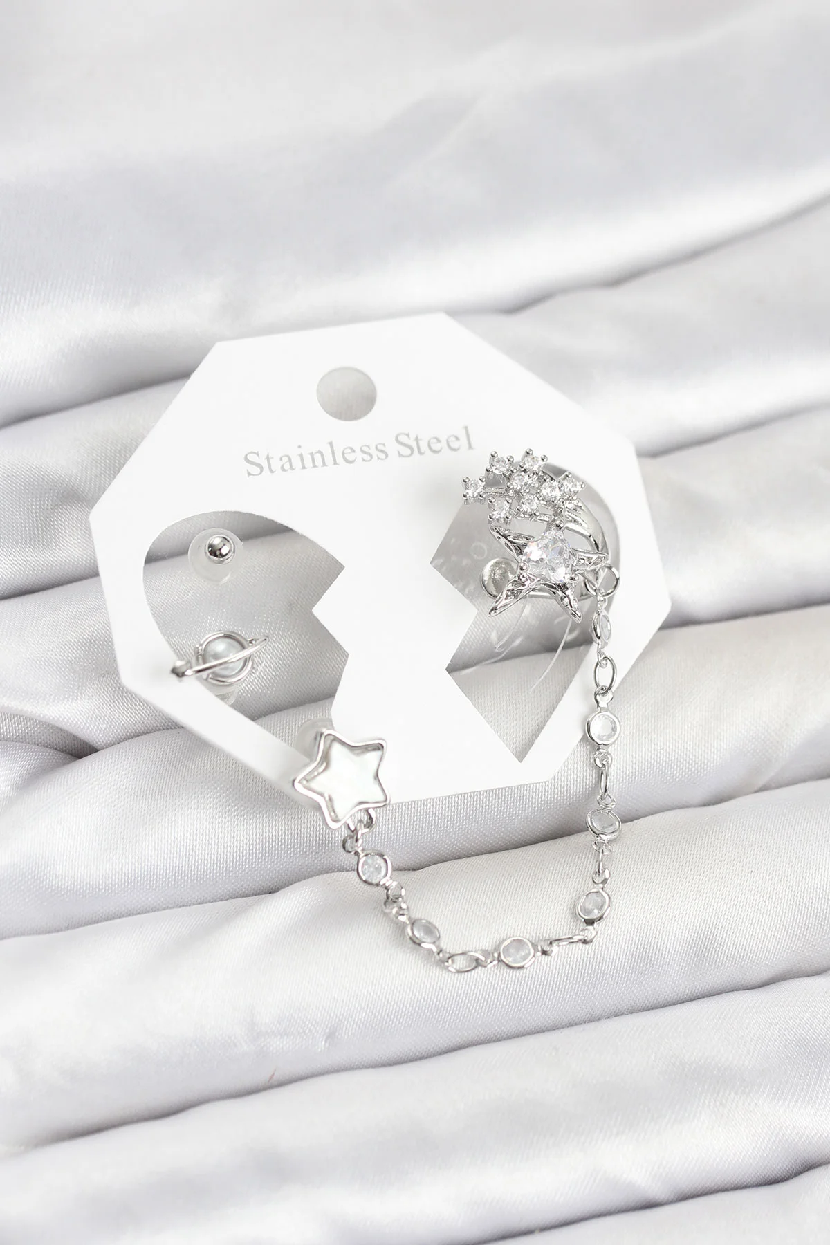 Pirinç Gümüş Renk Yıldız Model Zincir Bağlantılı Ear Cuff Küpe Seti 5886