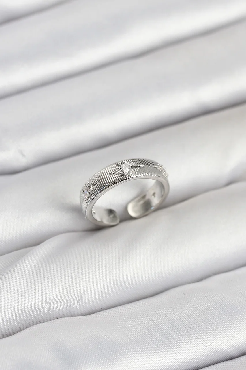 Pirinç Gümüş Renk Zirkon Taşlı Kutup Yıldızı Model Kadın Yüzük Tj-byk3899 Diğer