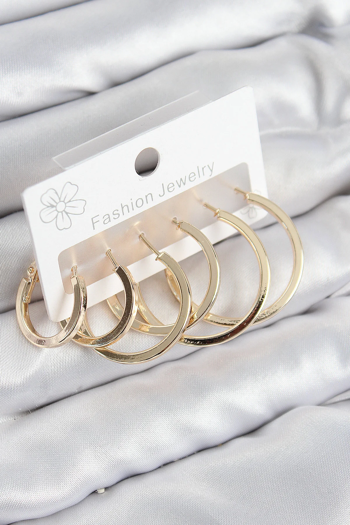 Pirinç Halka Model Altın Kadın Set Küpe 5886 - Günlük Şıklık İçin Mükemmel Seçim