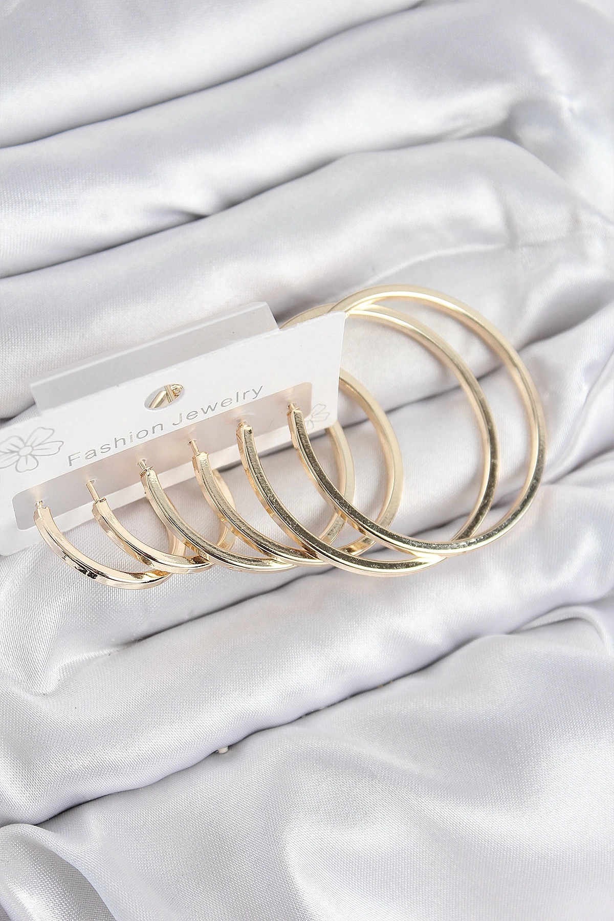 Butik Pirinç Halka Model Gold Renk Kadın Set Küpe