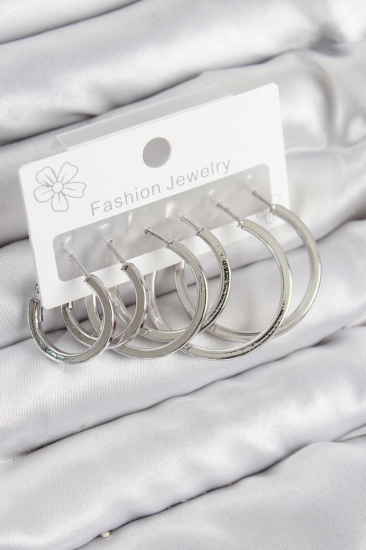 Butik Pirinç Halka Model Gümüş Renk Kadın Set Küpe