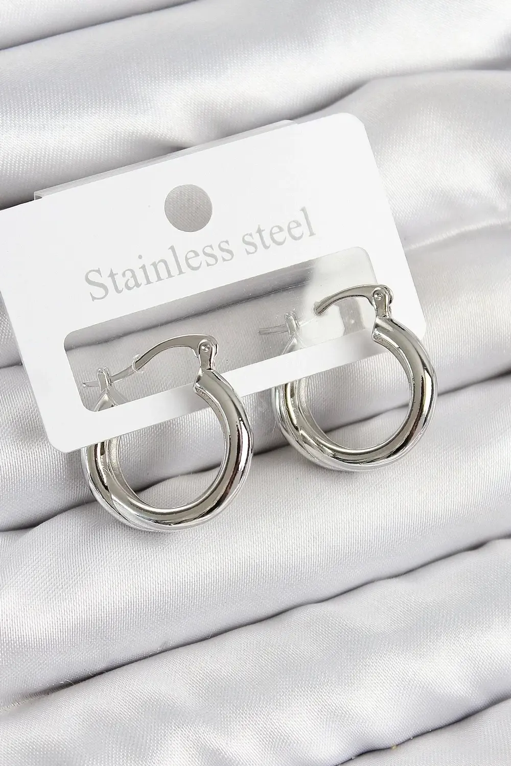 Pirinç Halka Model Gümüş Renk Kadın Küpe