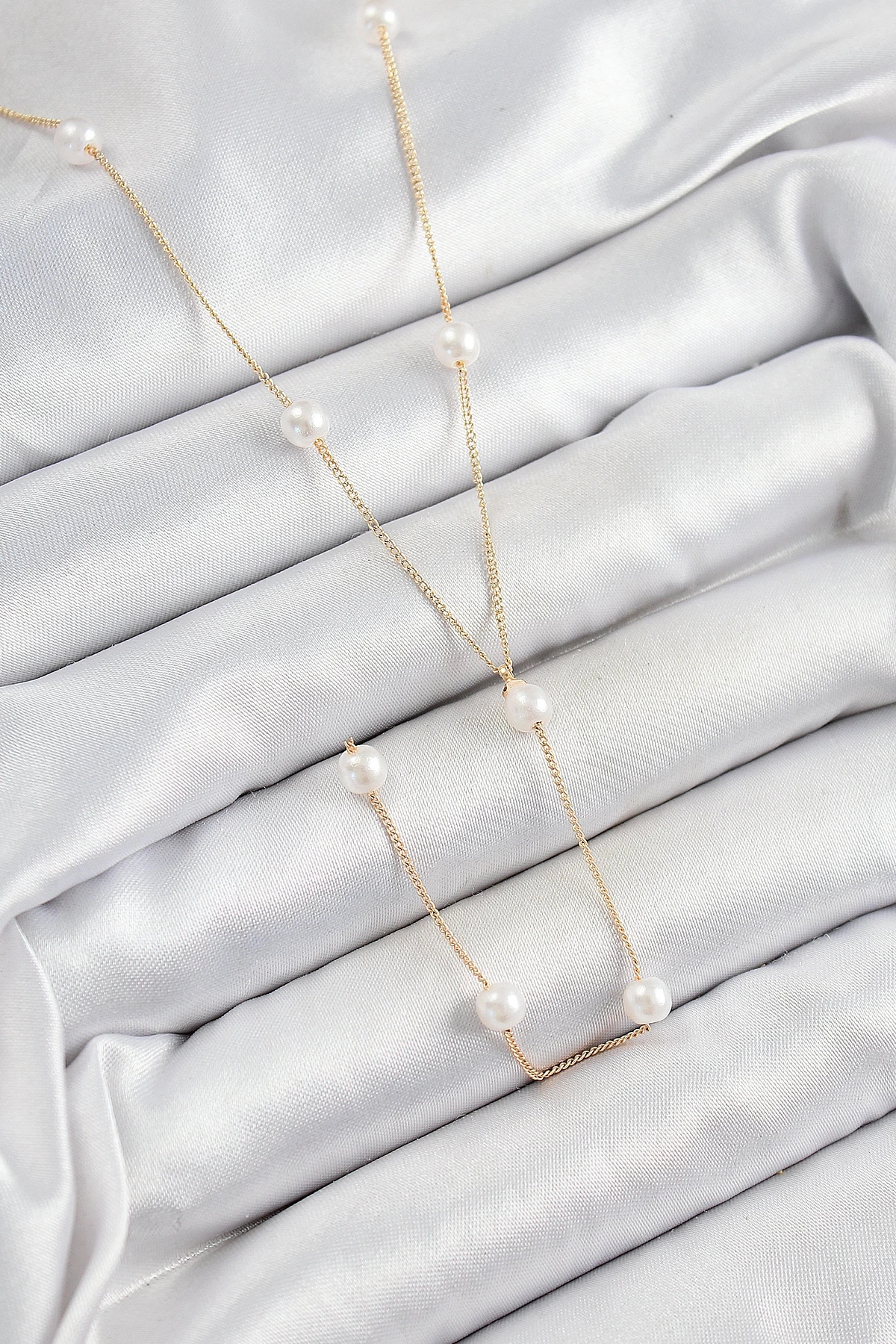 Butik Pirinç İnci Figürlü Y Model Gold Renk Kadın Kolye