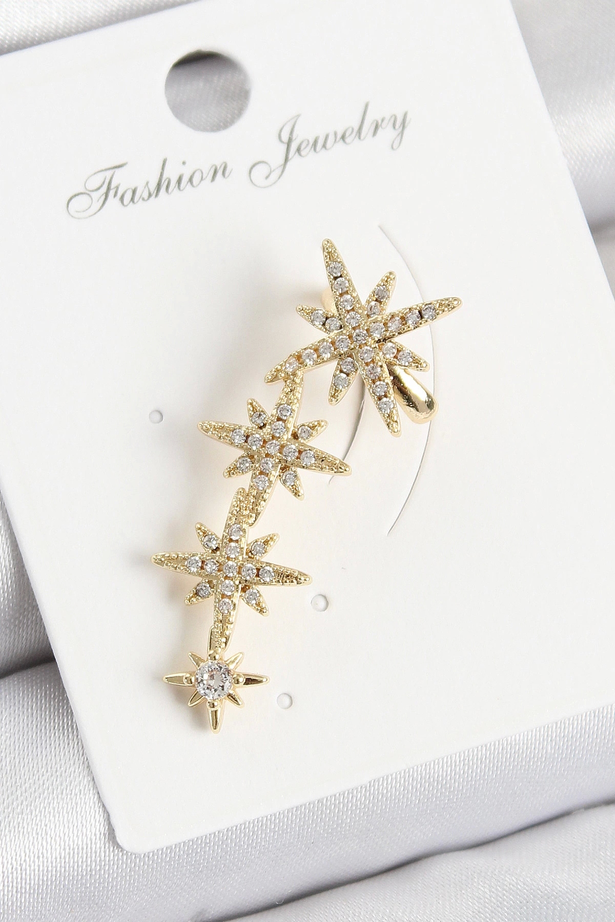 Clariss Pirinç Kutup Yıldızı Model Gold Renk Sağ Kıkırdak Küpe