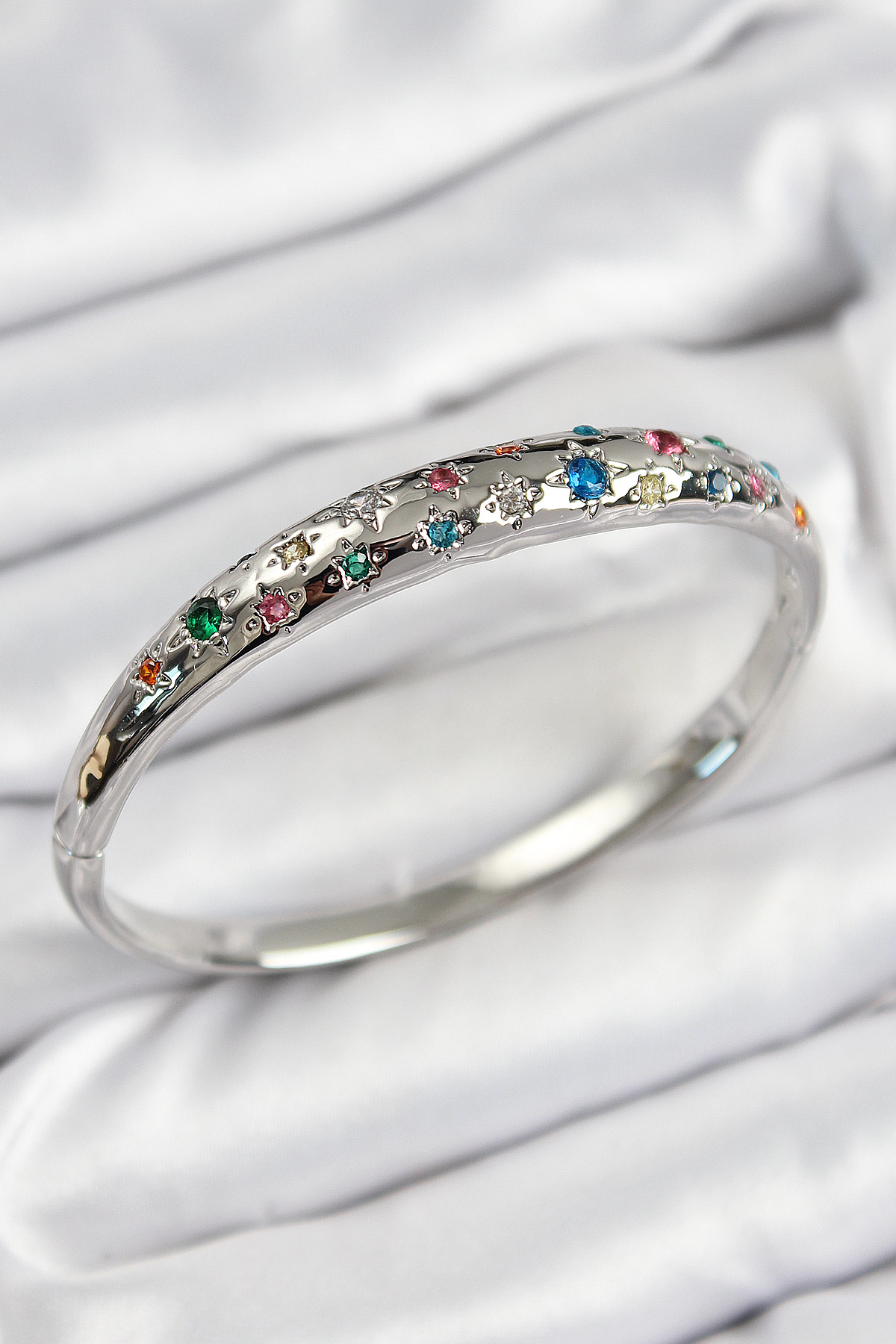 Pirinç Renkli Zirkon Taşlı Kutup Yıldızı Model Gümüş Renk Kadın K