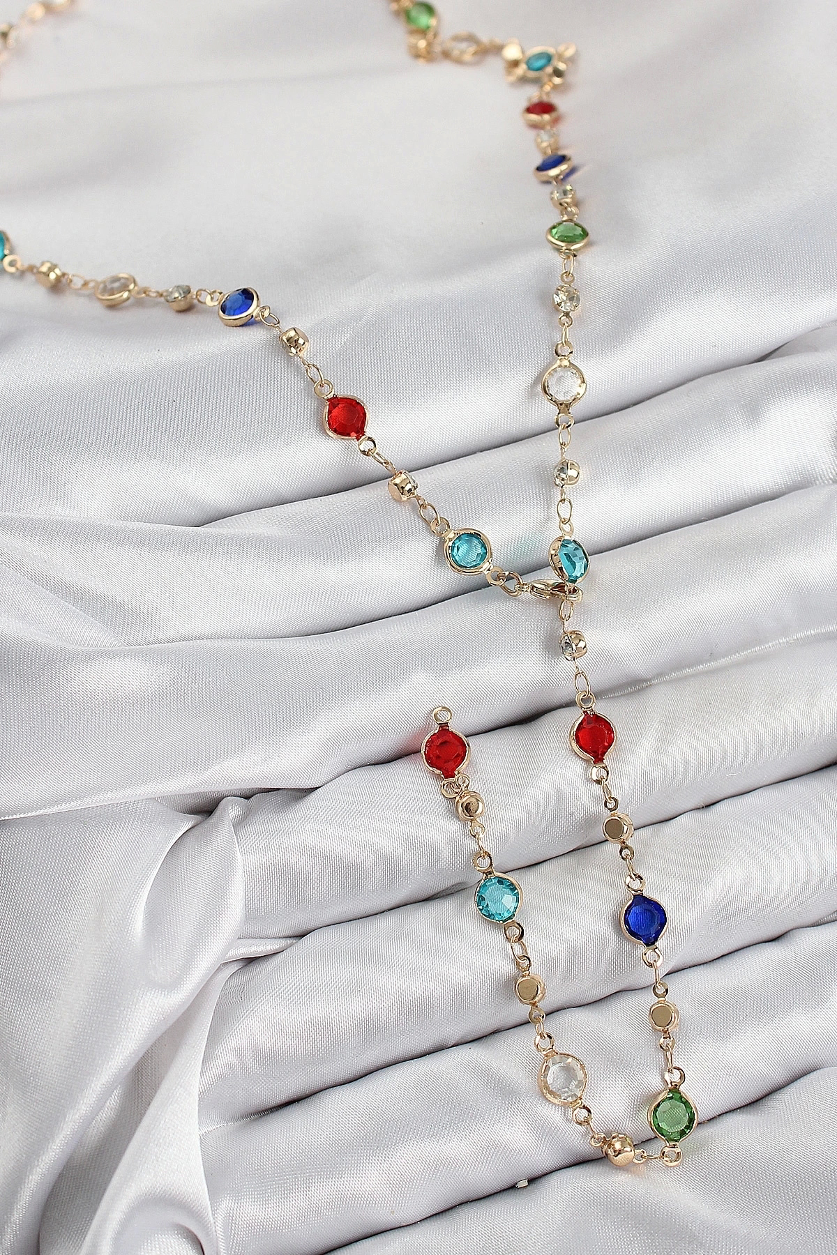 Butik Pirinç Renkli Zirkon Taşlı Model Gold Renk Kadın Y Kolye