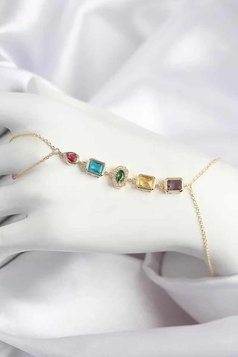Pirinç Renkli Zirkon Taşlı Model Gold Renk Şahmeran - Lisinya