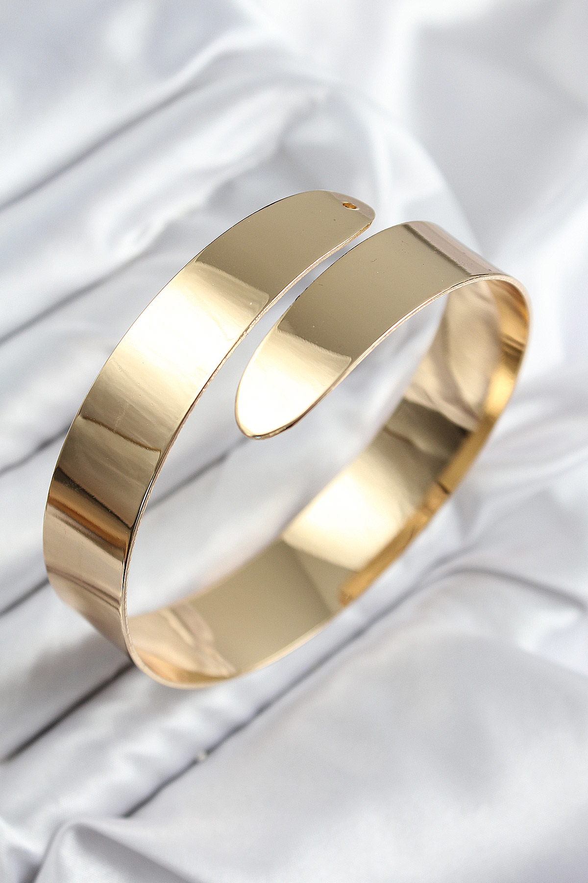 Pirinç Sarmal Model Gold Renk Pazu Bileklik - TJ-BB7615