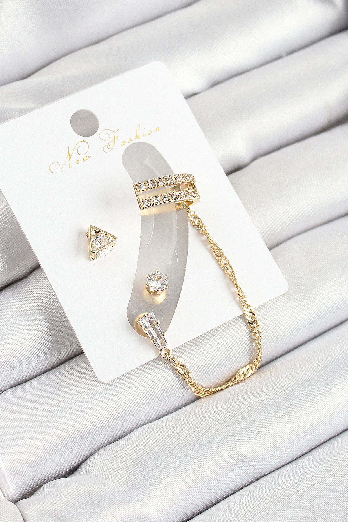 Pirinç Üçgen Figürlü Zirkon Taşlı Gold Renk 3'lü Kıkırdak Kadın K