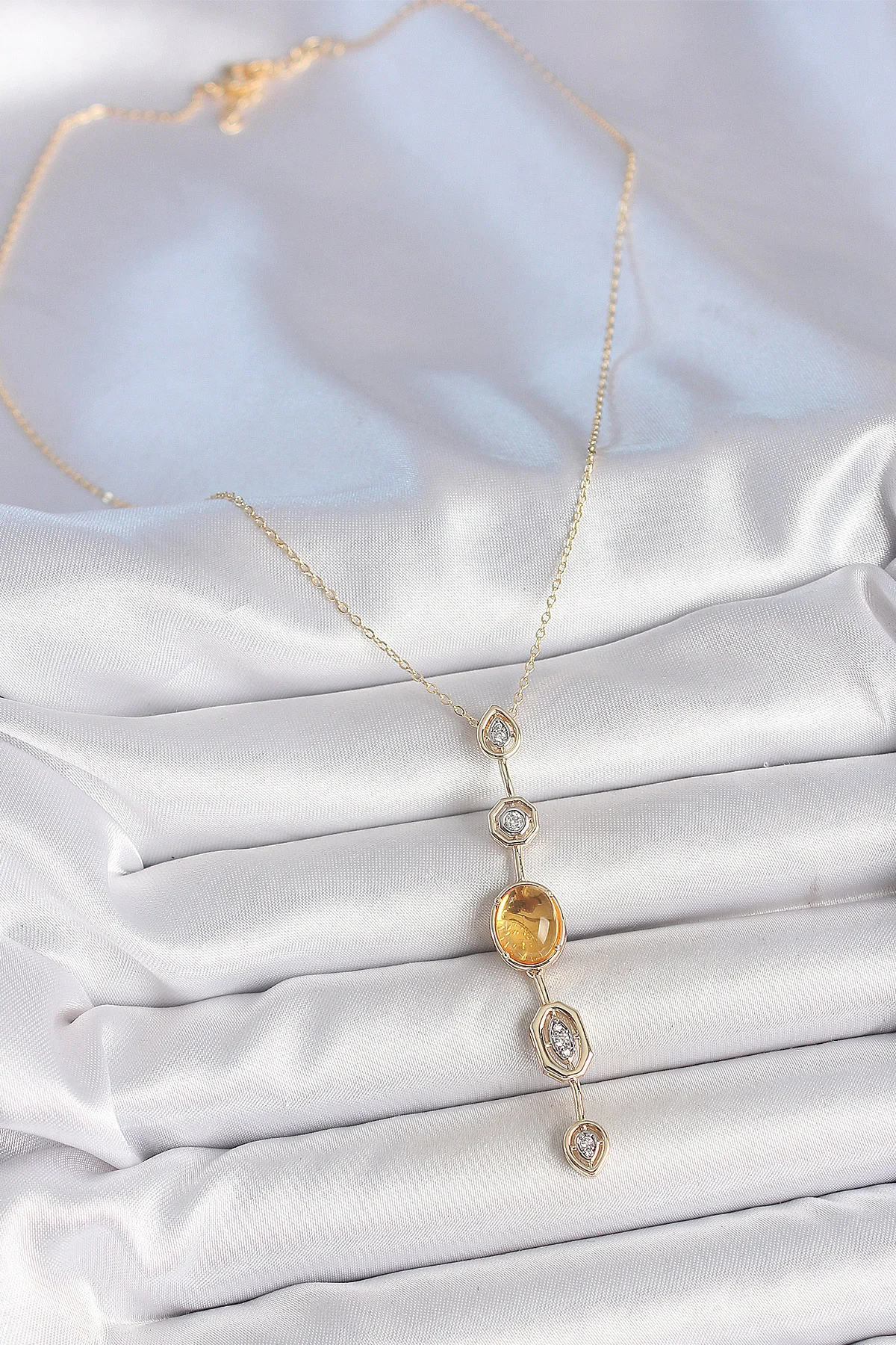 Pirinç Zincir Kehribar Sarı Gold Zirkon Taşlı Y Kolye 5886 - Şık ve Dayanıklı